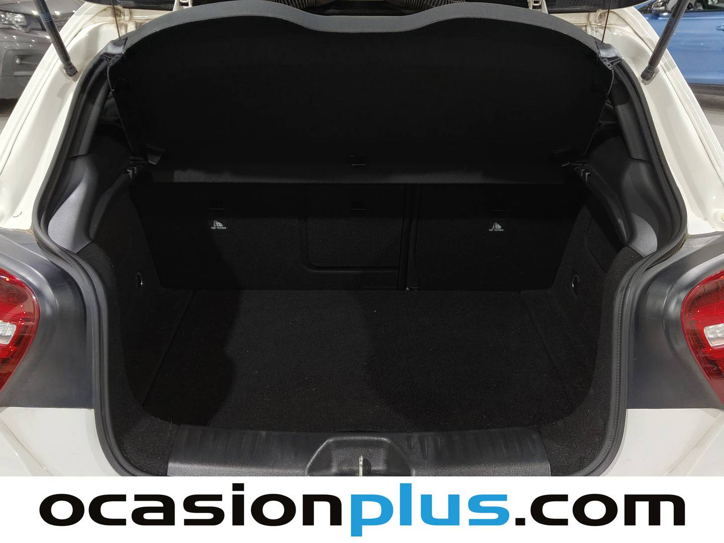 Fotos maletero Mercedes Clase A Mercedes-Benz Clase A 200 d AMG Line (136 CV)