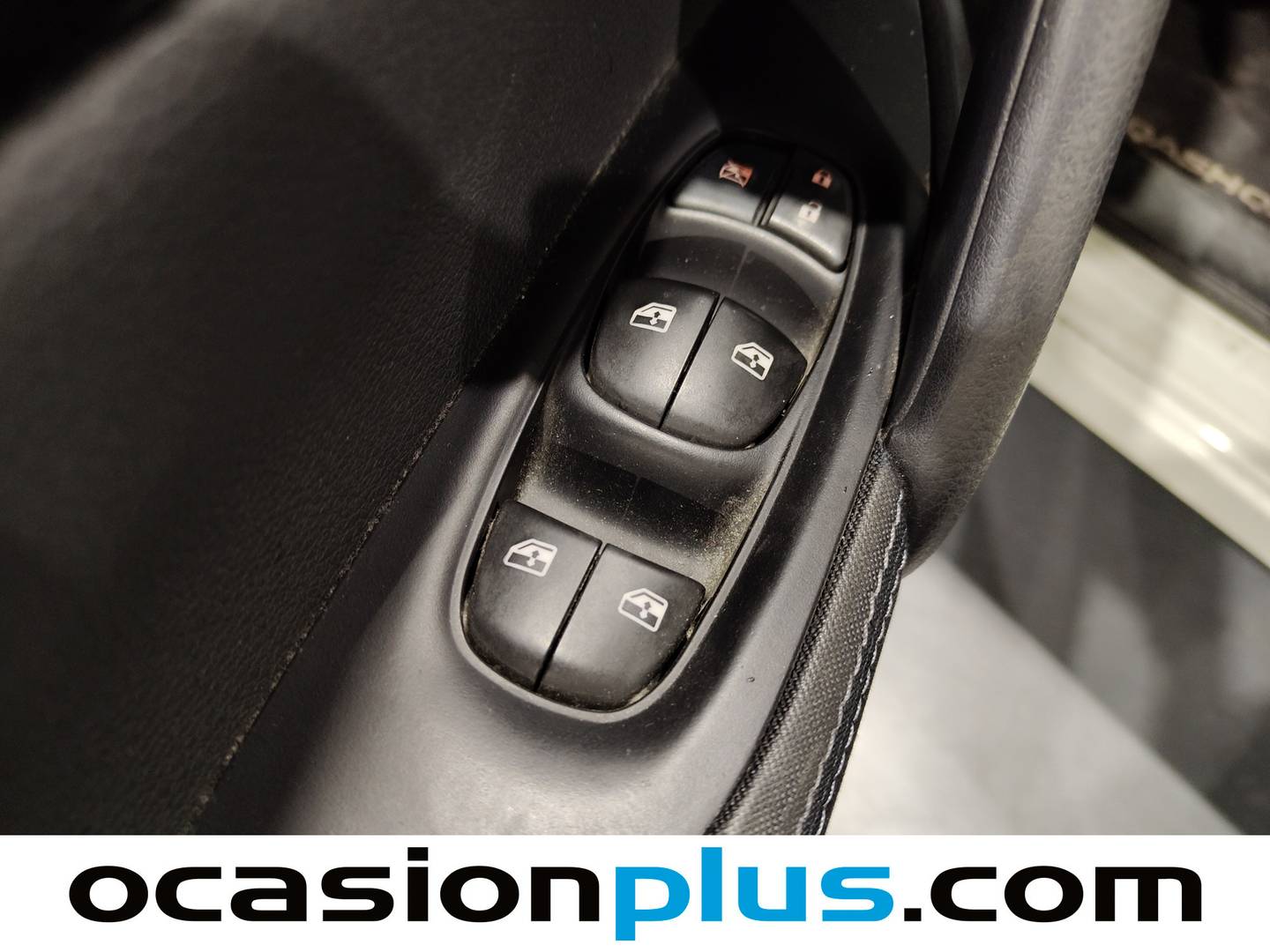 Nissan QASHQAI NISSAN QASHQAI DIG-T (140 CV) E6D N-STYLE de segunda mano