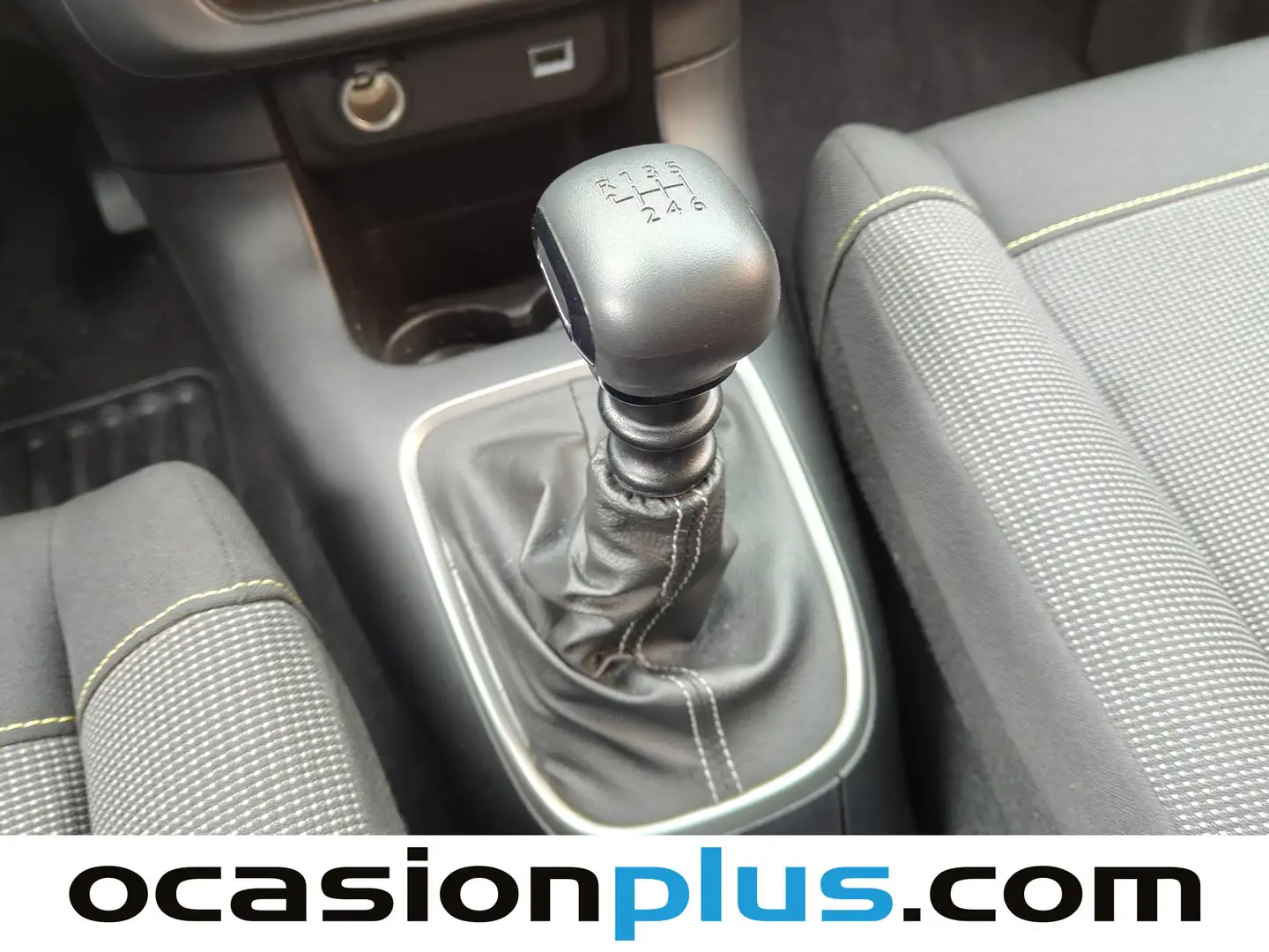 Foto Citroën C3 Citroen C3 PureTech (110CV) Max