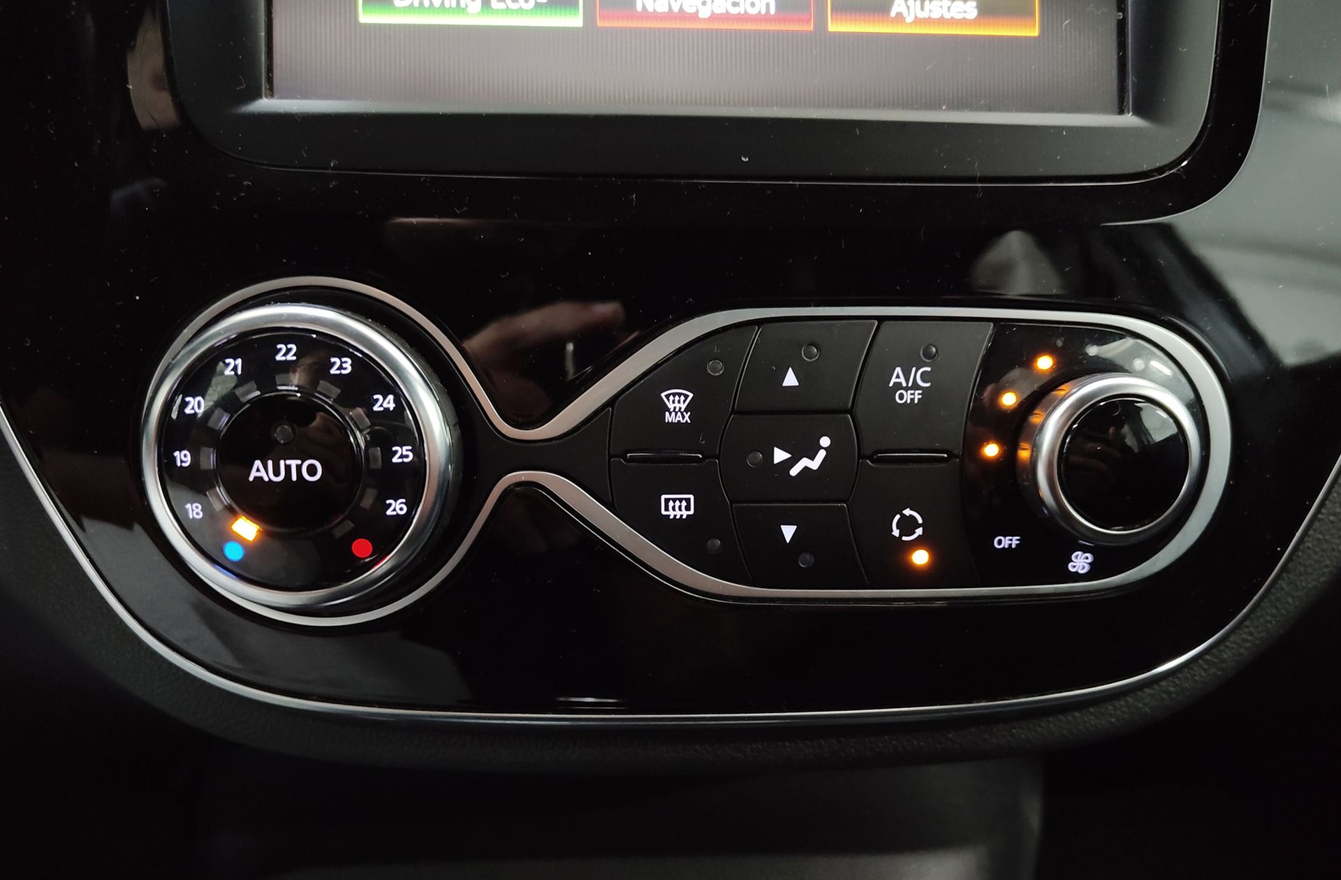 Renault Captur Zen dCi - foto 31