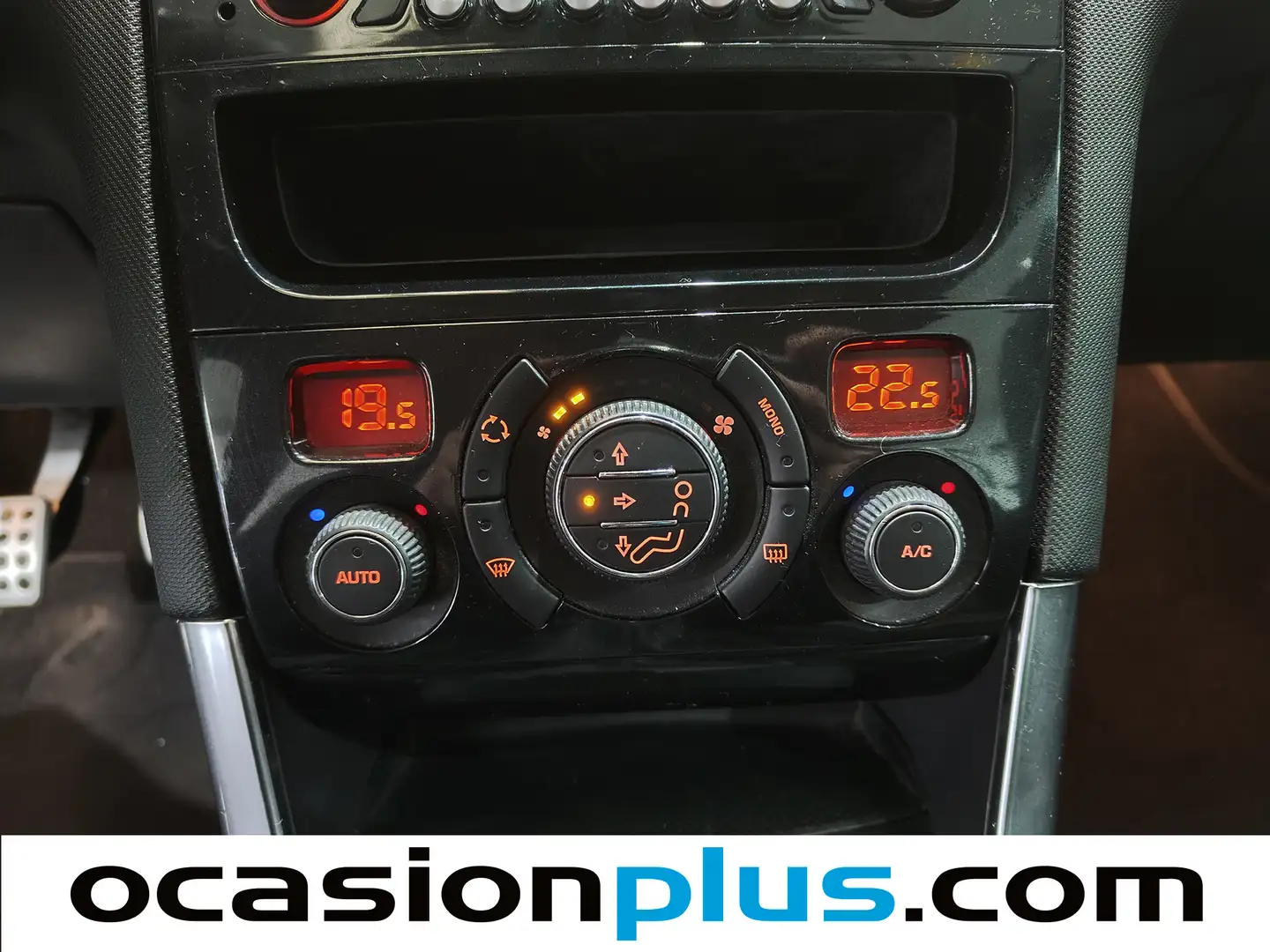 Foto Peugeot 308 Peugeot 308 CC CC Cabrio 1.6 e-HDI Blue Lion FAP Active (115 CV)