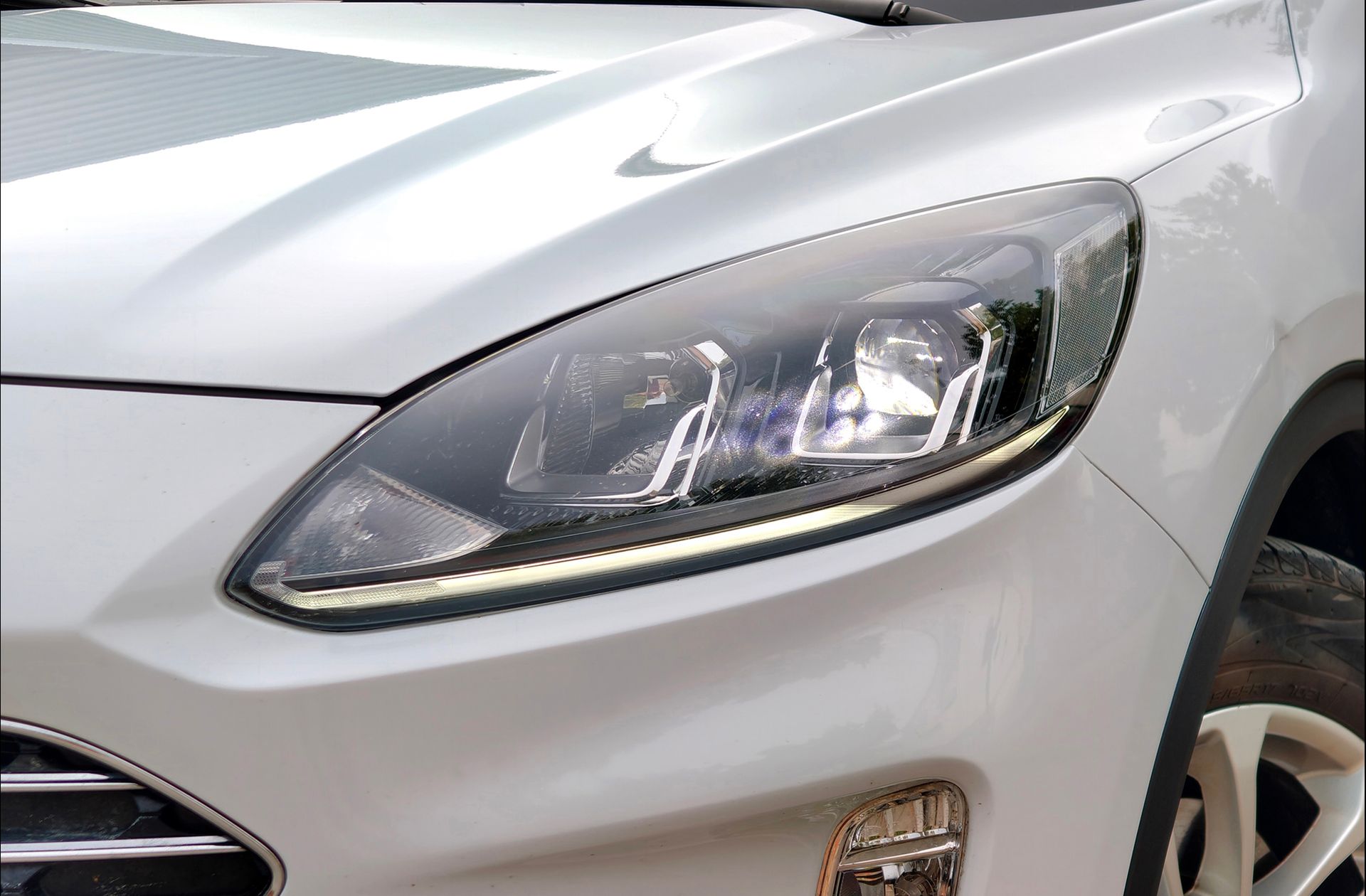 Ford Kuga 1.5 EcoBlue Titanium - foto 14