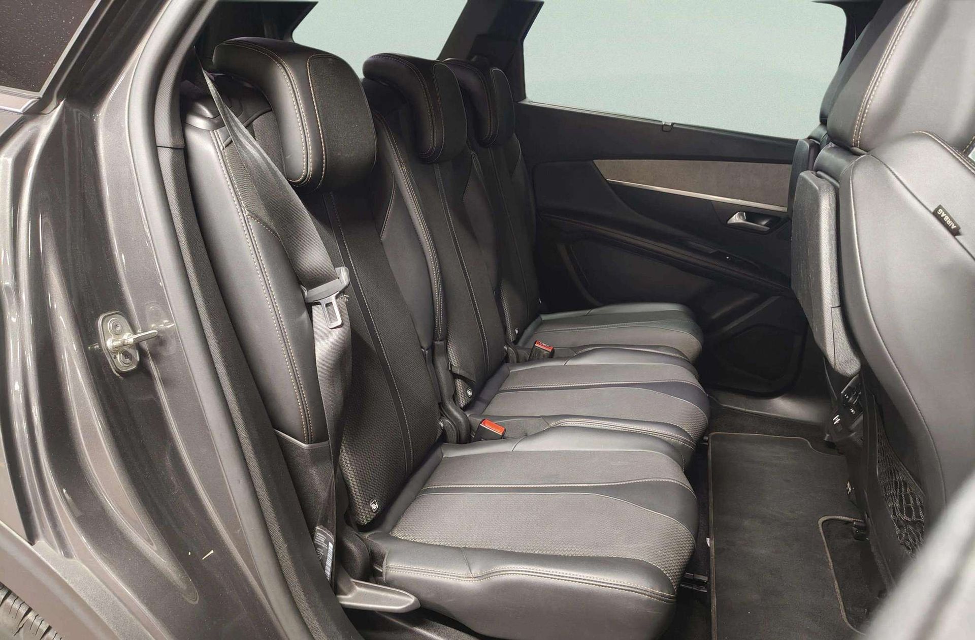 Peugeot 5008 BlueHDi 130 GT EAT8 7 plazas - foto 22