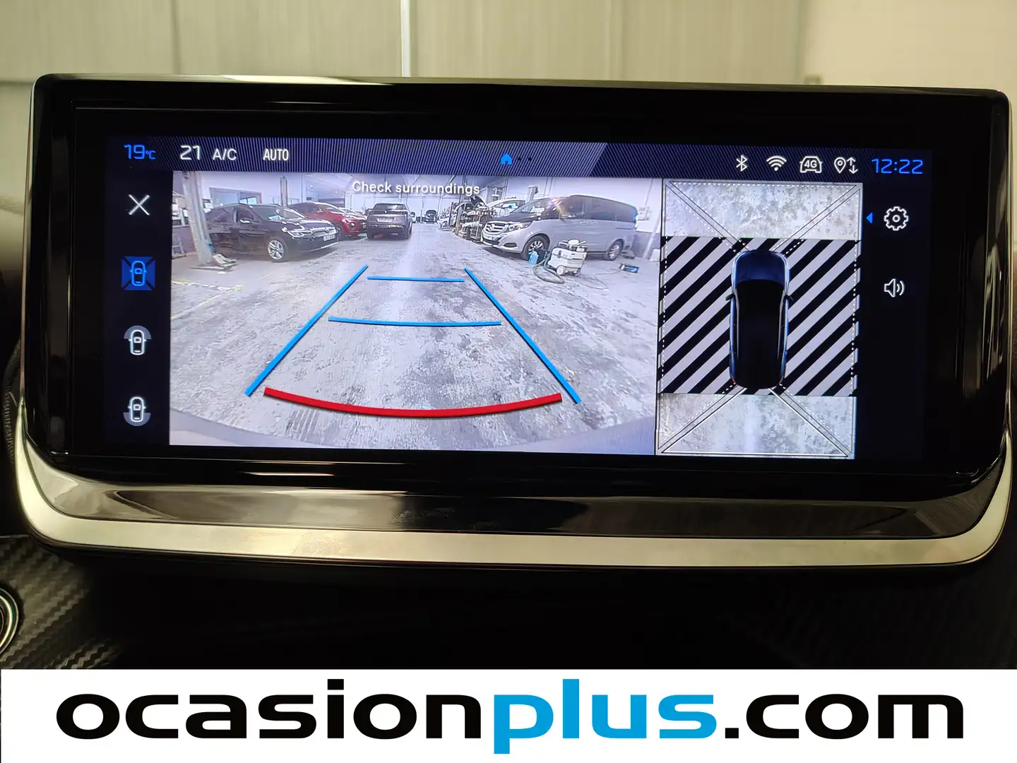 Foto Peugeot 2008 Peugeot 2008 Allure Hybrid eDCS6 (145 CV)