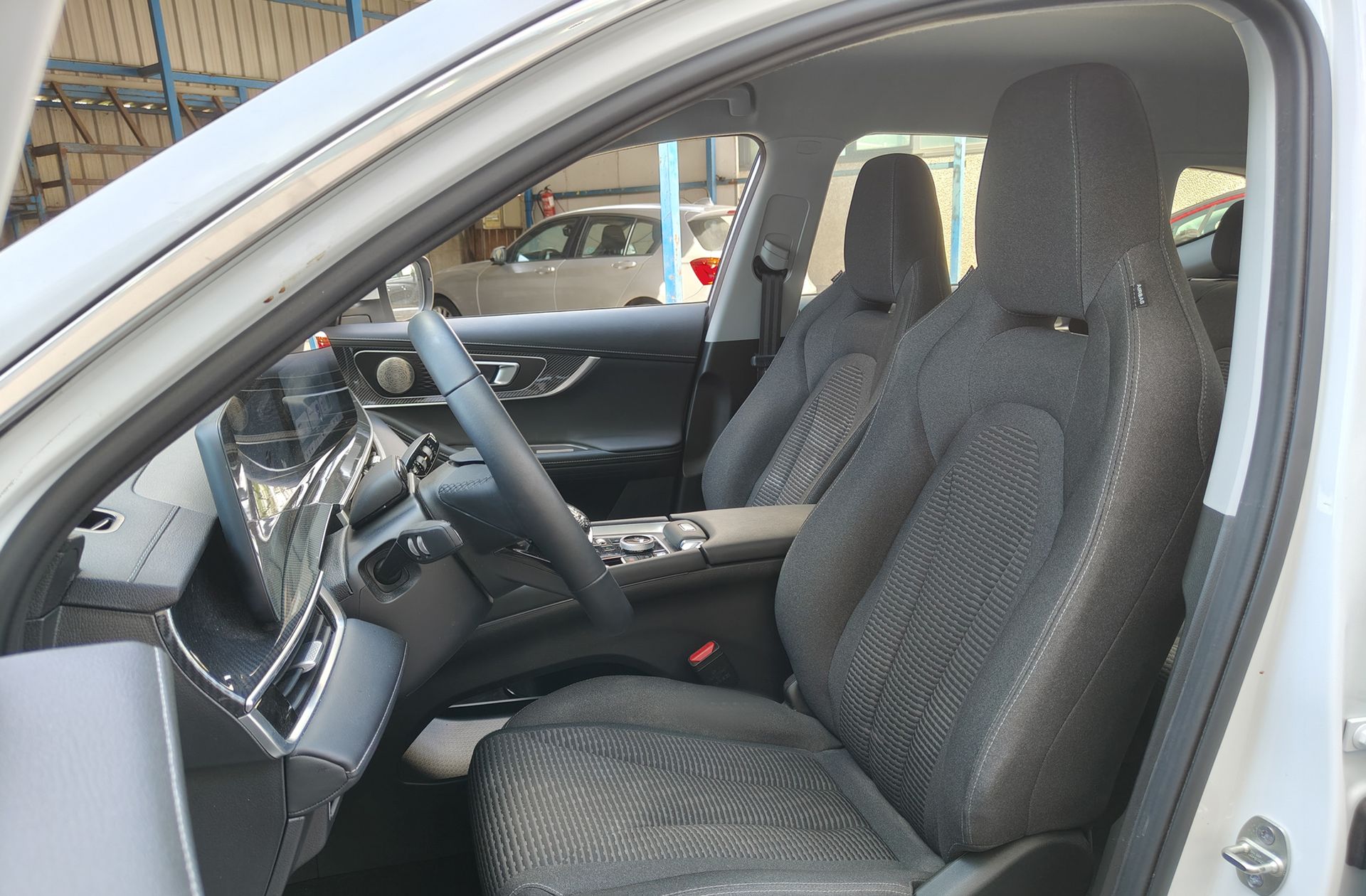 Ebro s700 1.6 T-GDi Comfort DCT - foto 12