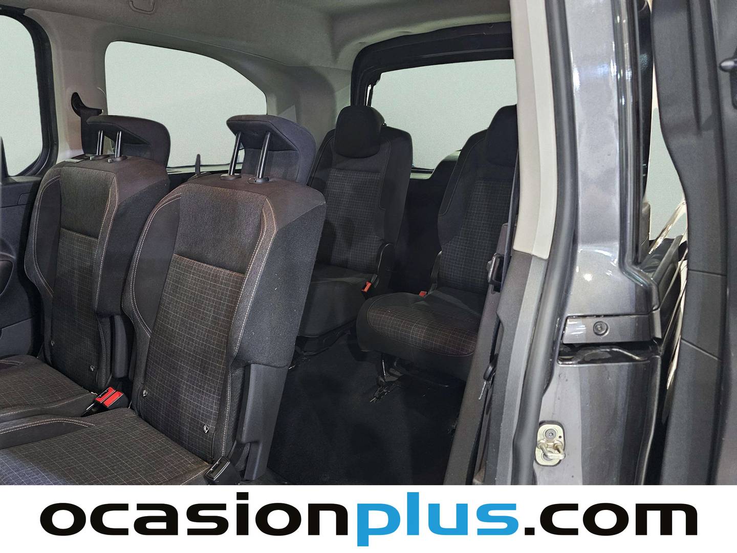 Foto asientos delanteros Peugeot Rifter Peugeot Rifter BlueHDi 130 GT Line Long EAT8 (130 CV) 7 PLAZAS