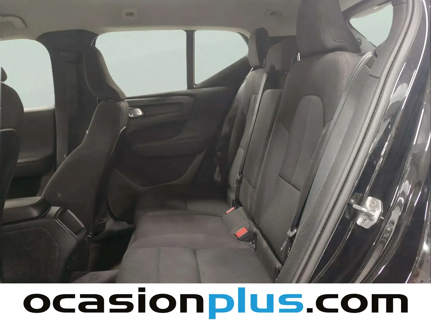 Foto Volvo XC40 Volvo XC40 T2 Momentum Core Auto (129 CV)