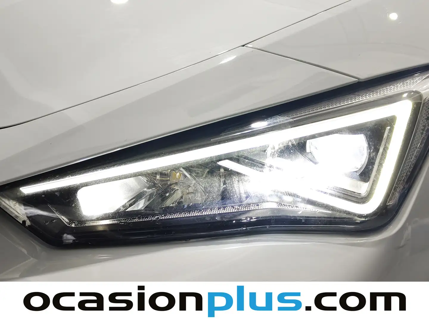 Foto Cupra León CUPRA León 1.5 eTSI DSG (150 CV)