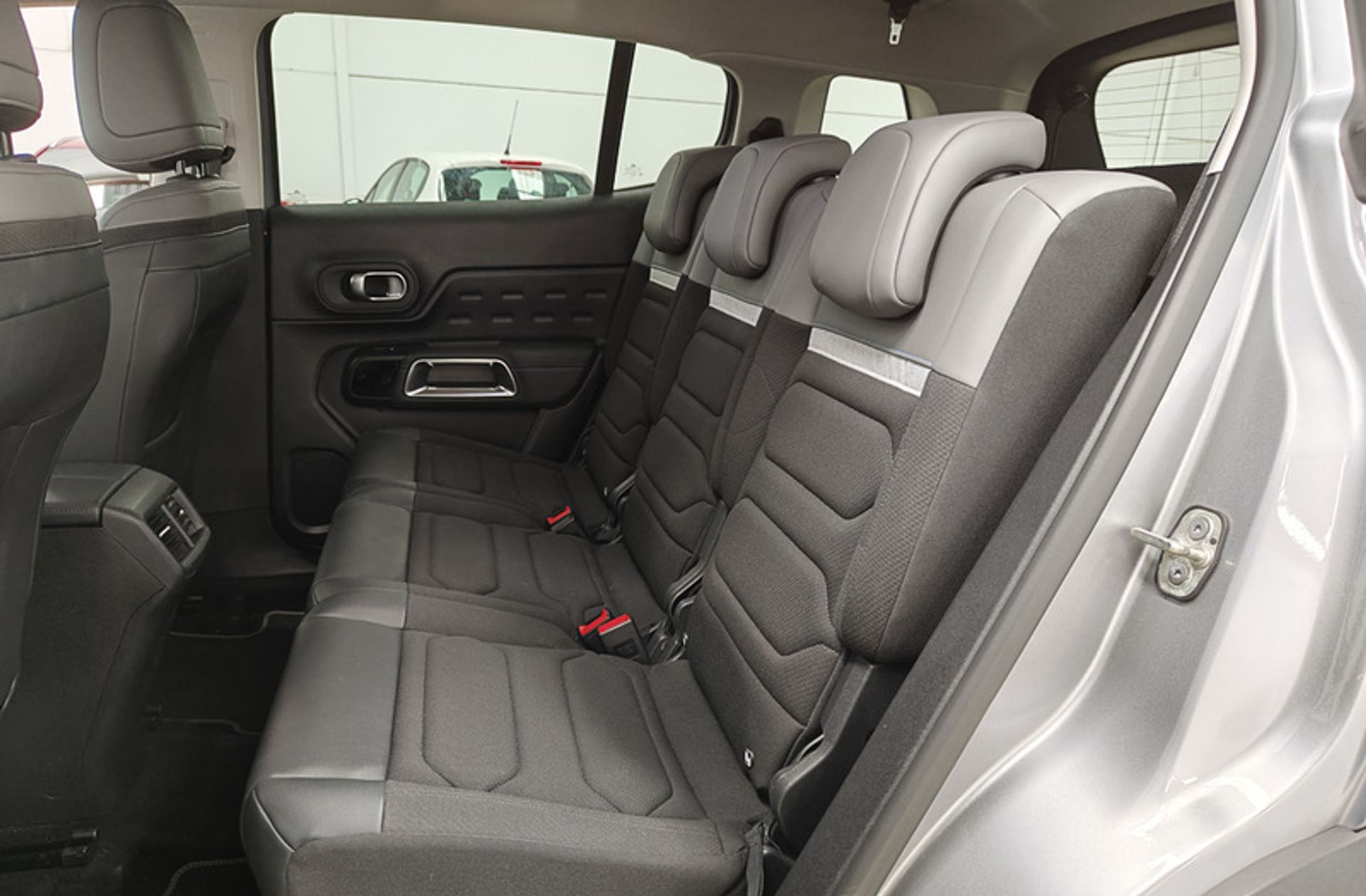Citroën C5 Aircross BlueHDi 130 C Series EAT8 - foto 12