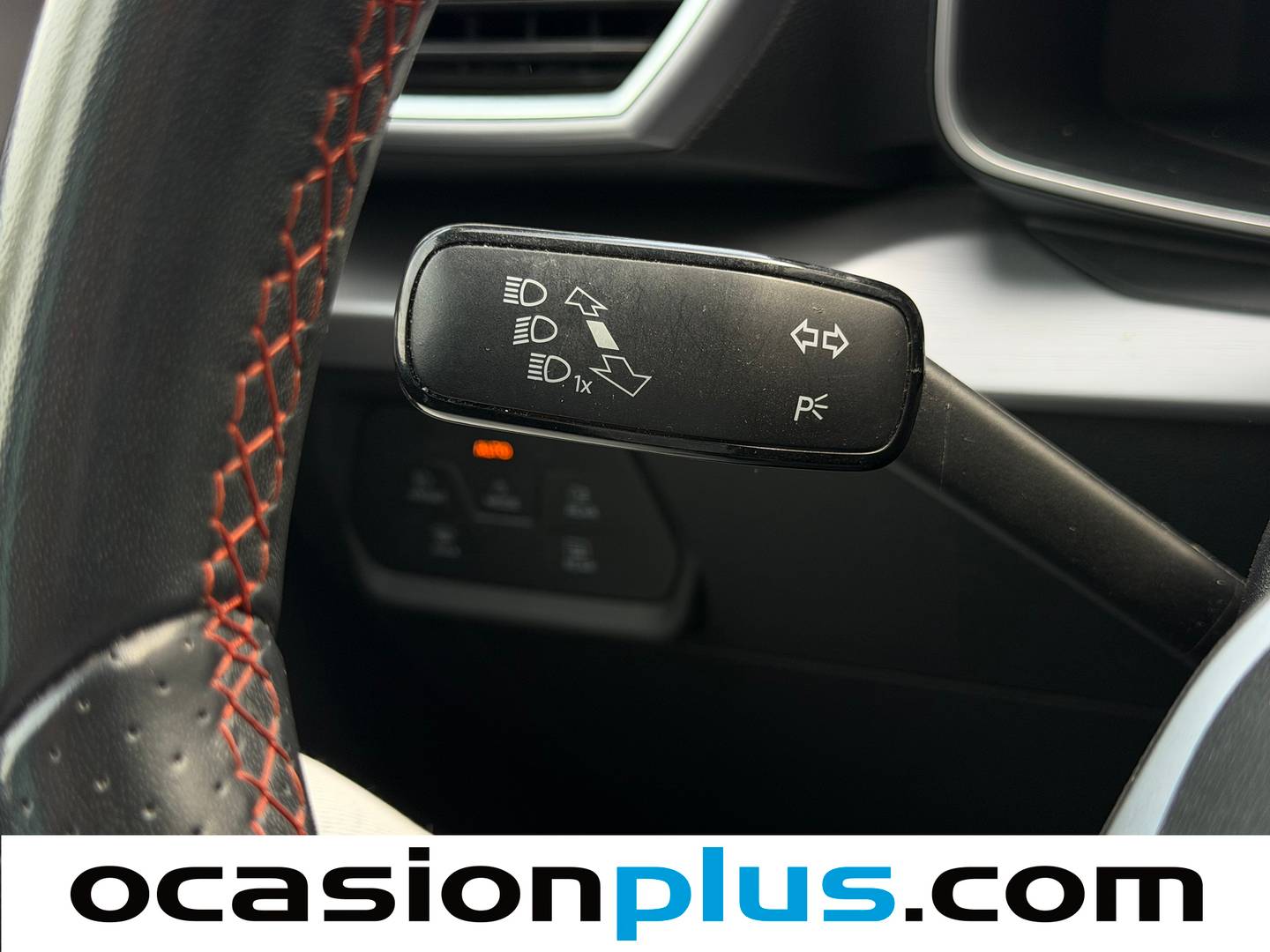 Seat León Seat León 1.0 TSI S&S FR 25 Aniversario (110 CV) seminuevo