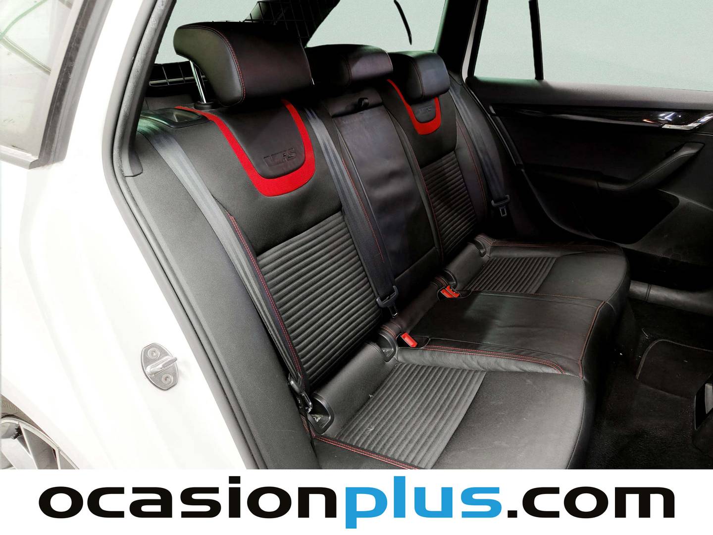 Skoda Octavia Skoda Octavia Combi Combi 2.0 TDI RS (184 CV) de segunda mano