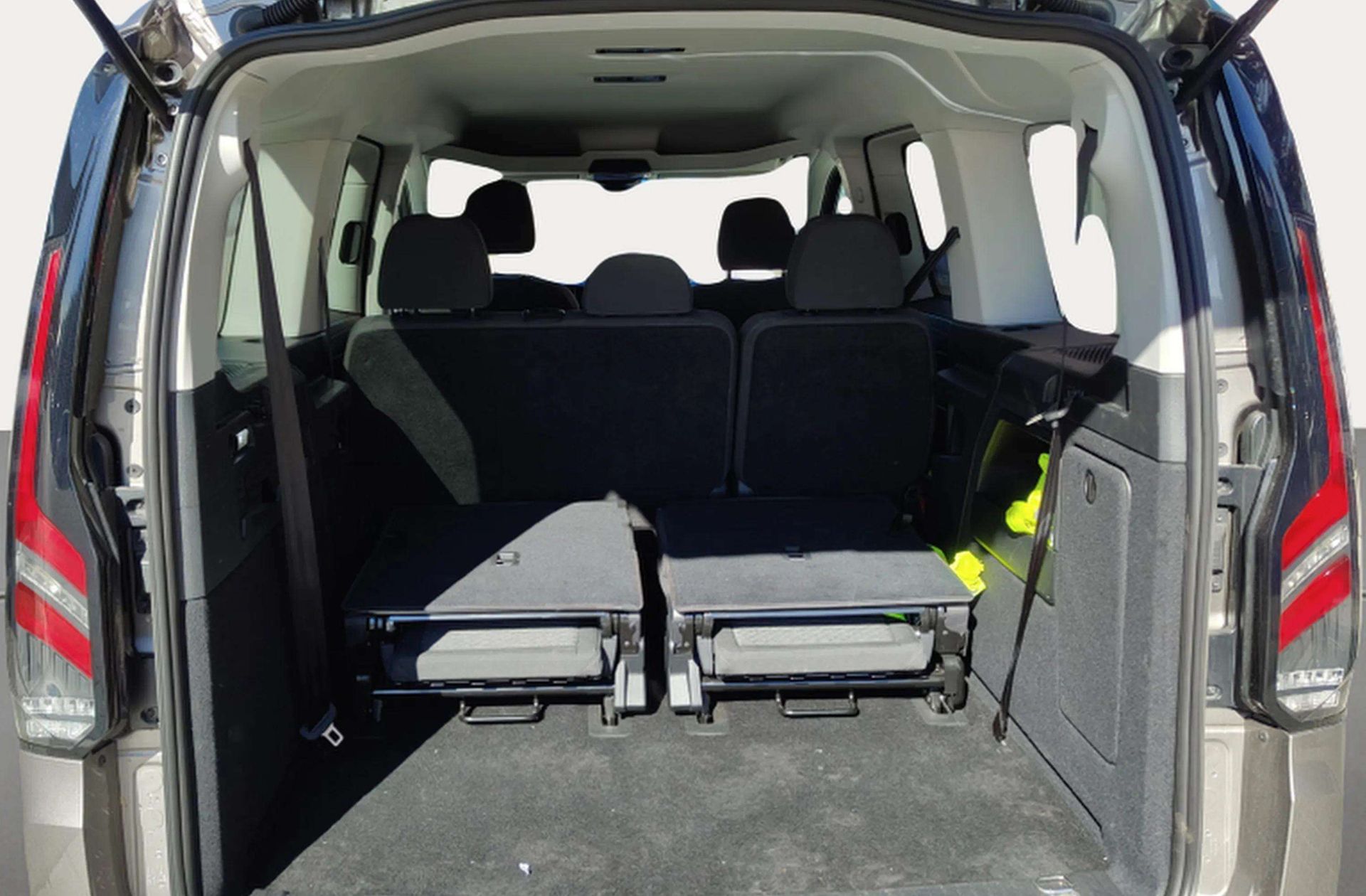Ford Grand Tourneo Connect 2.0 EcoBlue Titanium 7 plazas - foto 16
