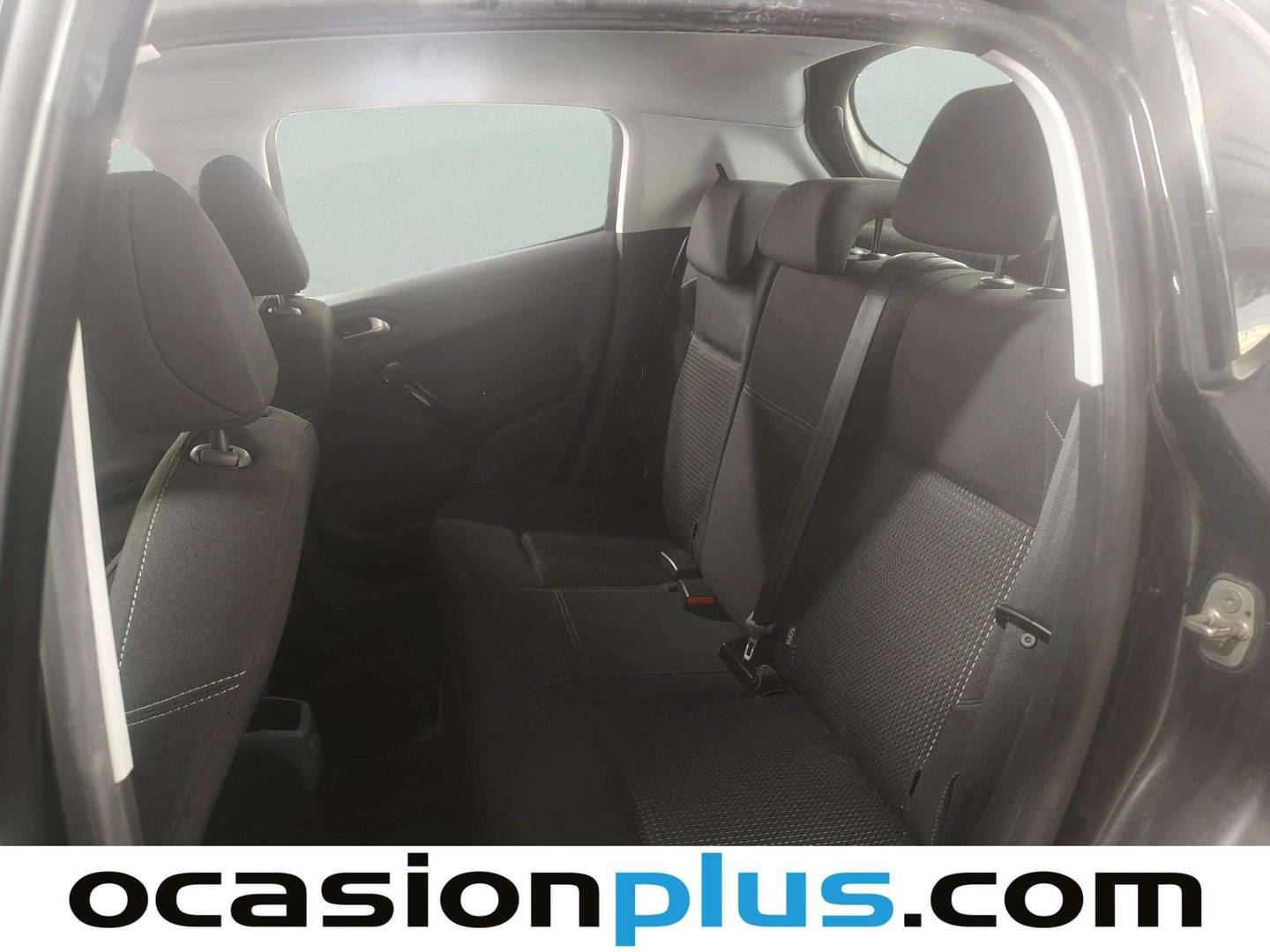 Foto asientos traseros Peugeot 208 Peugeot 208 1.2 PureTech Allure (110 CV)