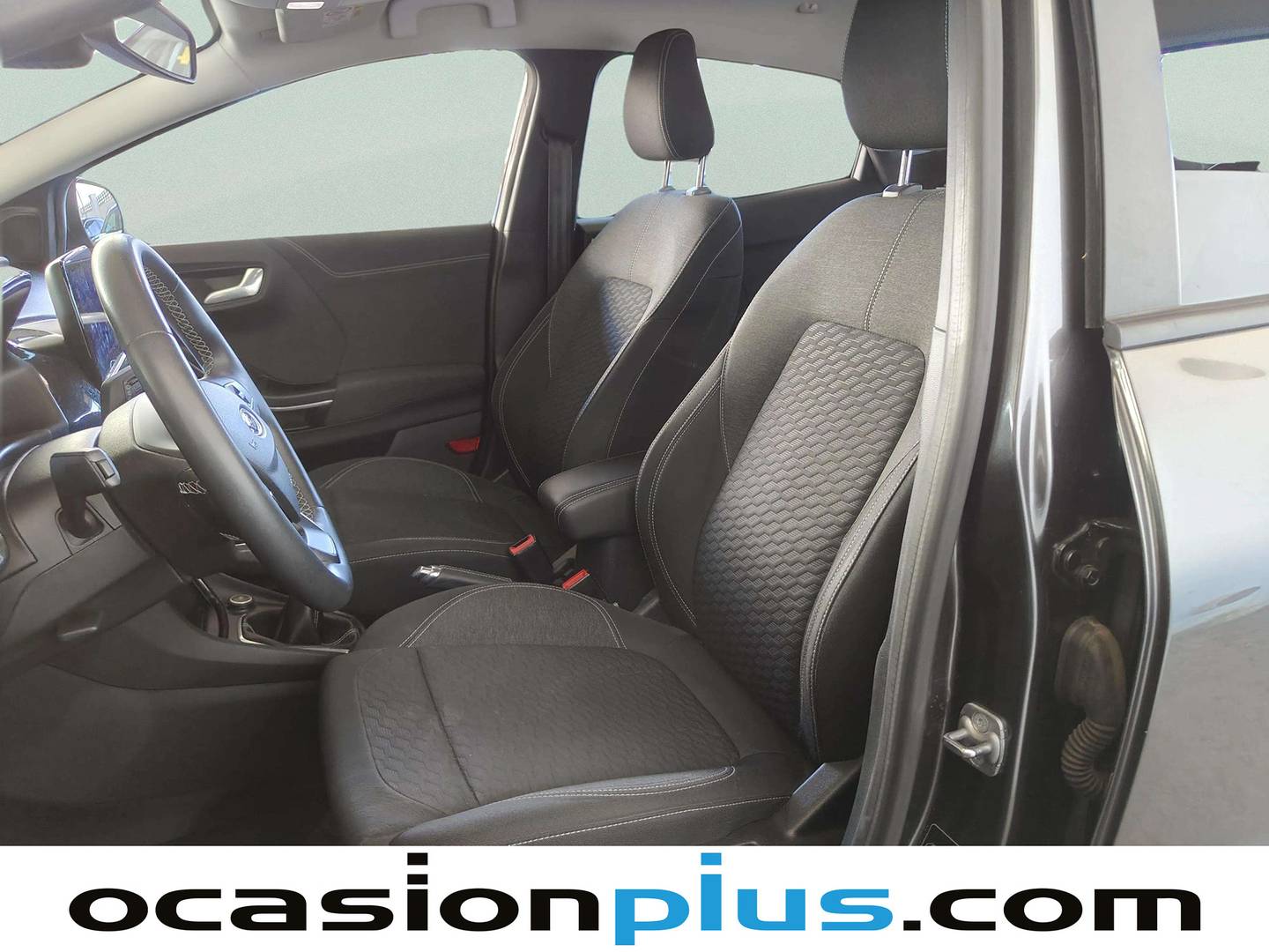 Foto asientos delanteros Ford Puma Ford Puma 1.0 EcoBoost MHEV Titanium (125 CV)