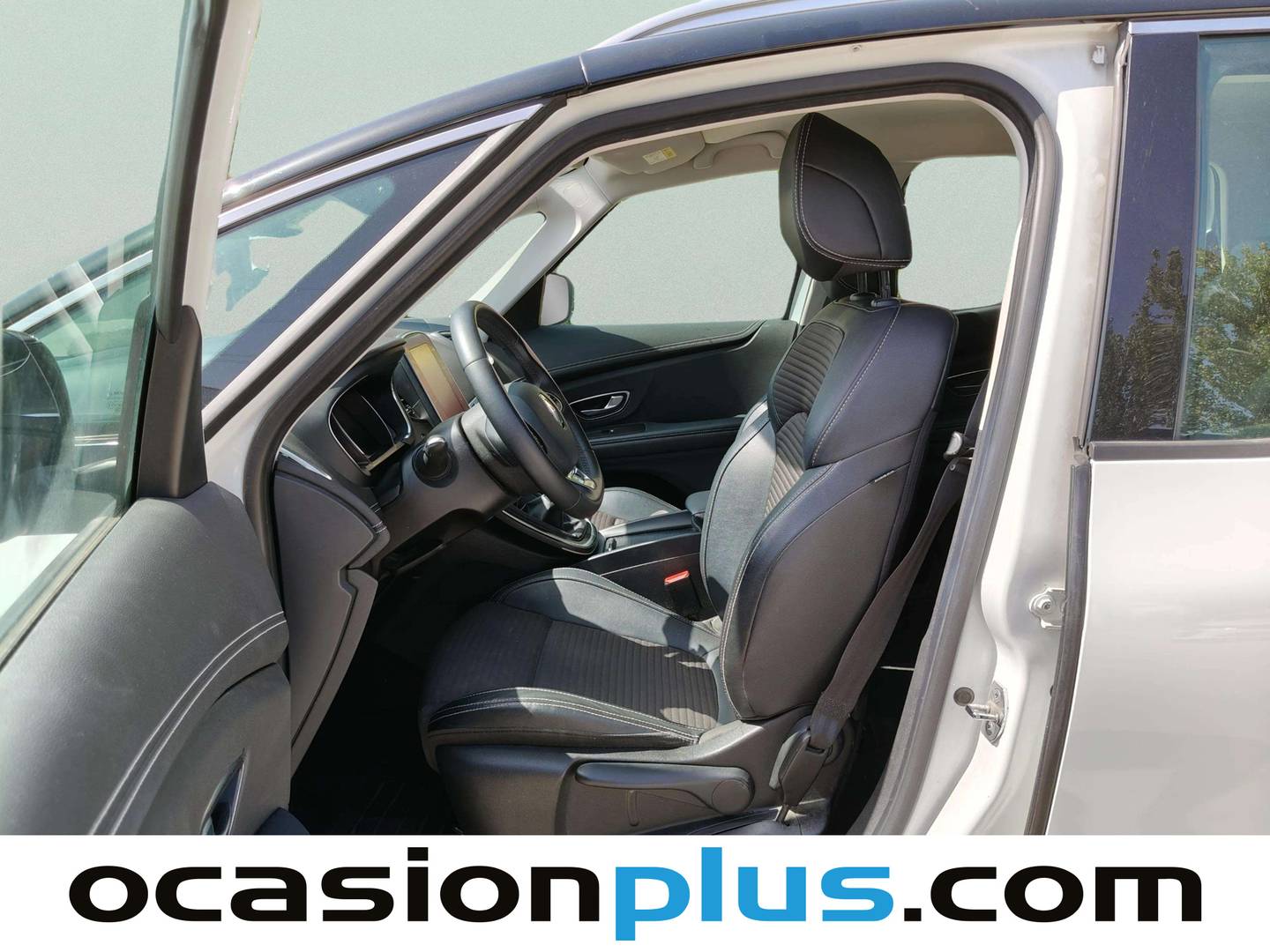 Foto asientos delanteros Renault Grand Scénic Renault Grand Scenic Zen TCe (140 CV) GPF 7 Plazas