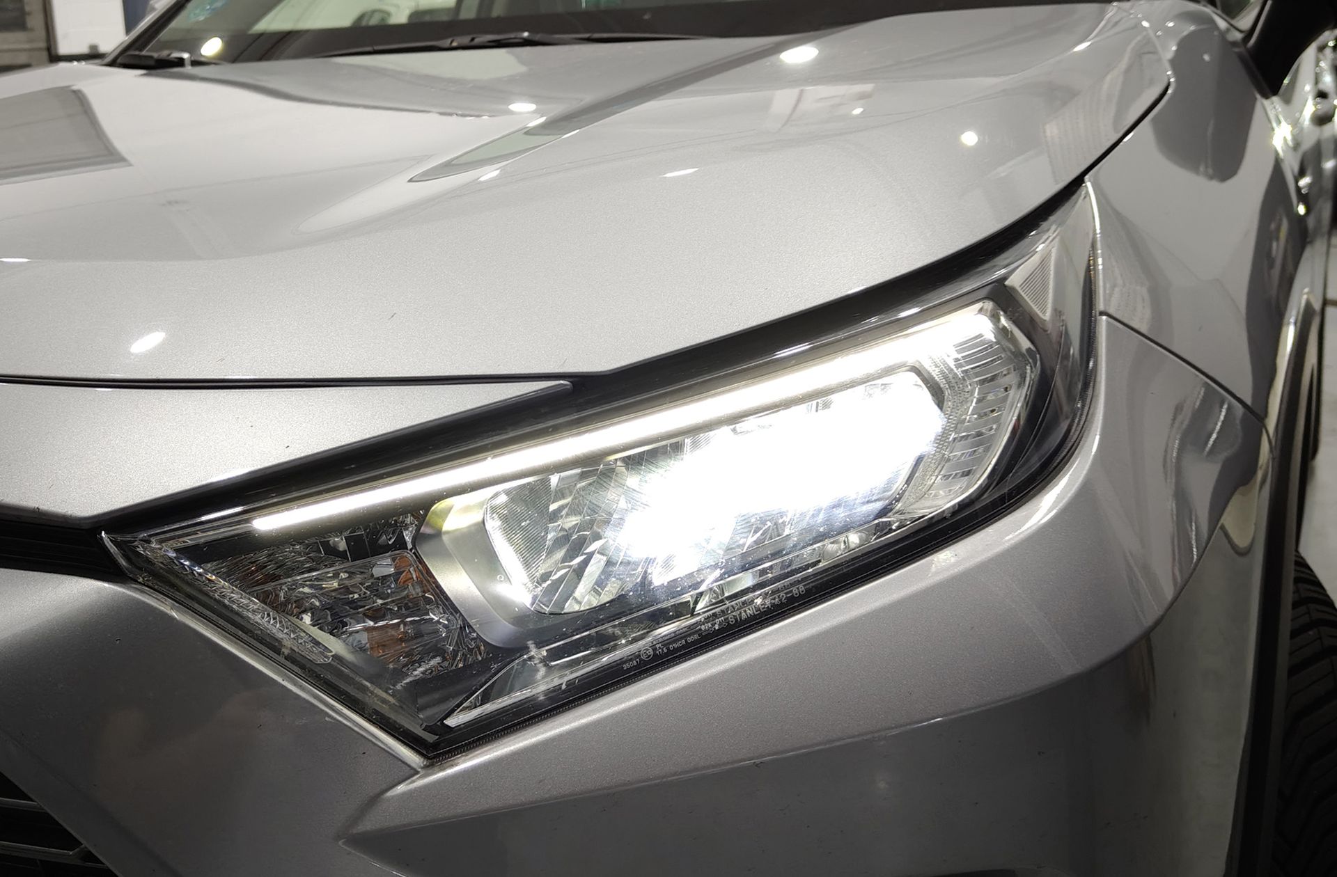 Toyota RAV4 2.5l hybrid Advance - foto 13