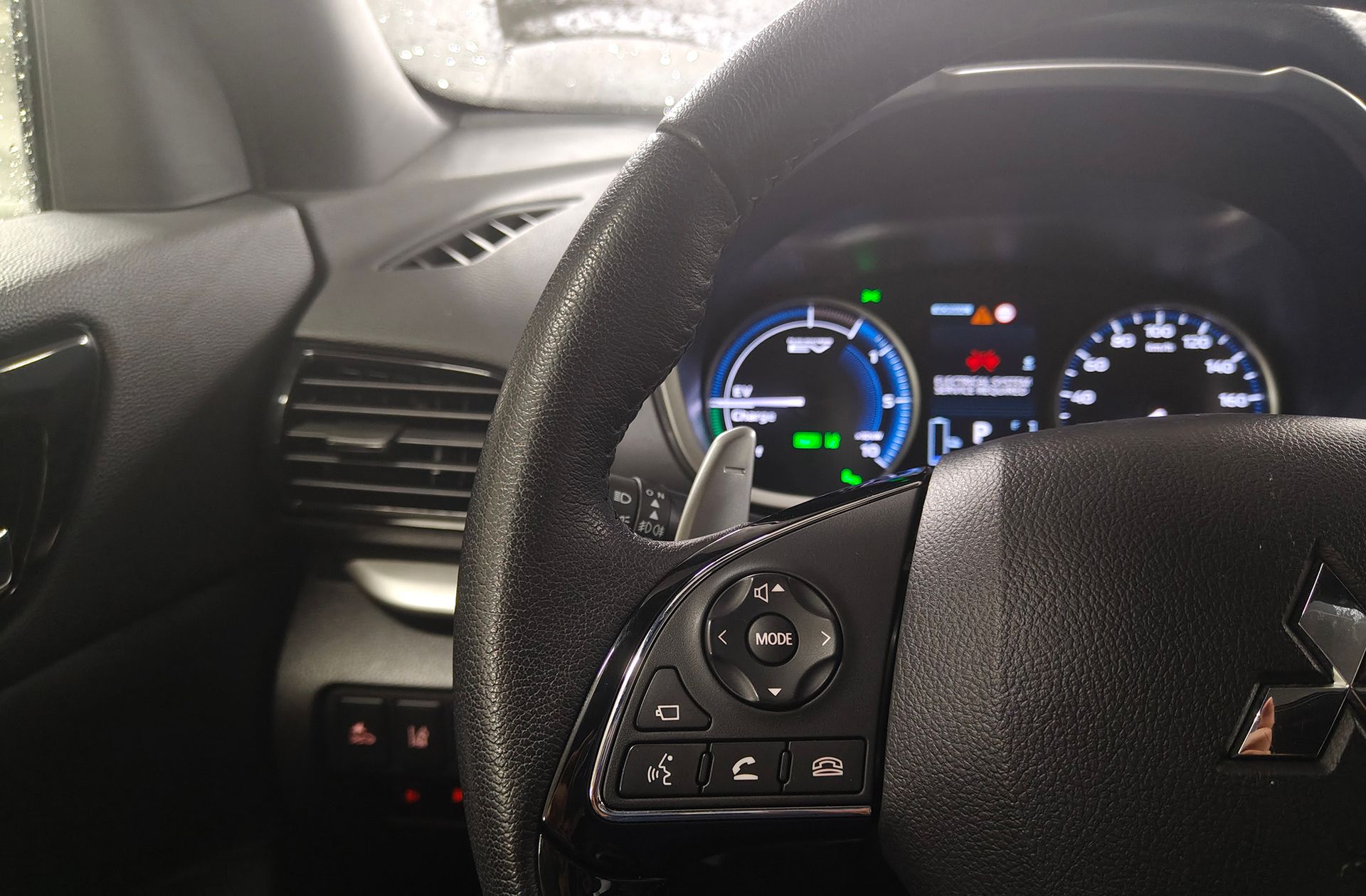 Mitsubishi Eclipse Cross 2.4 PHEV Kaiteki+ 4WD - foto 30
