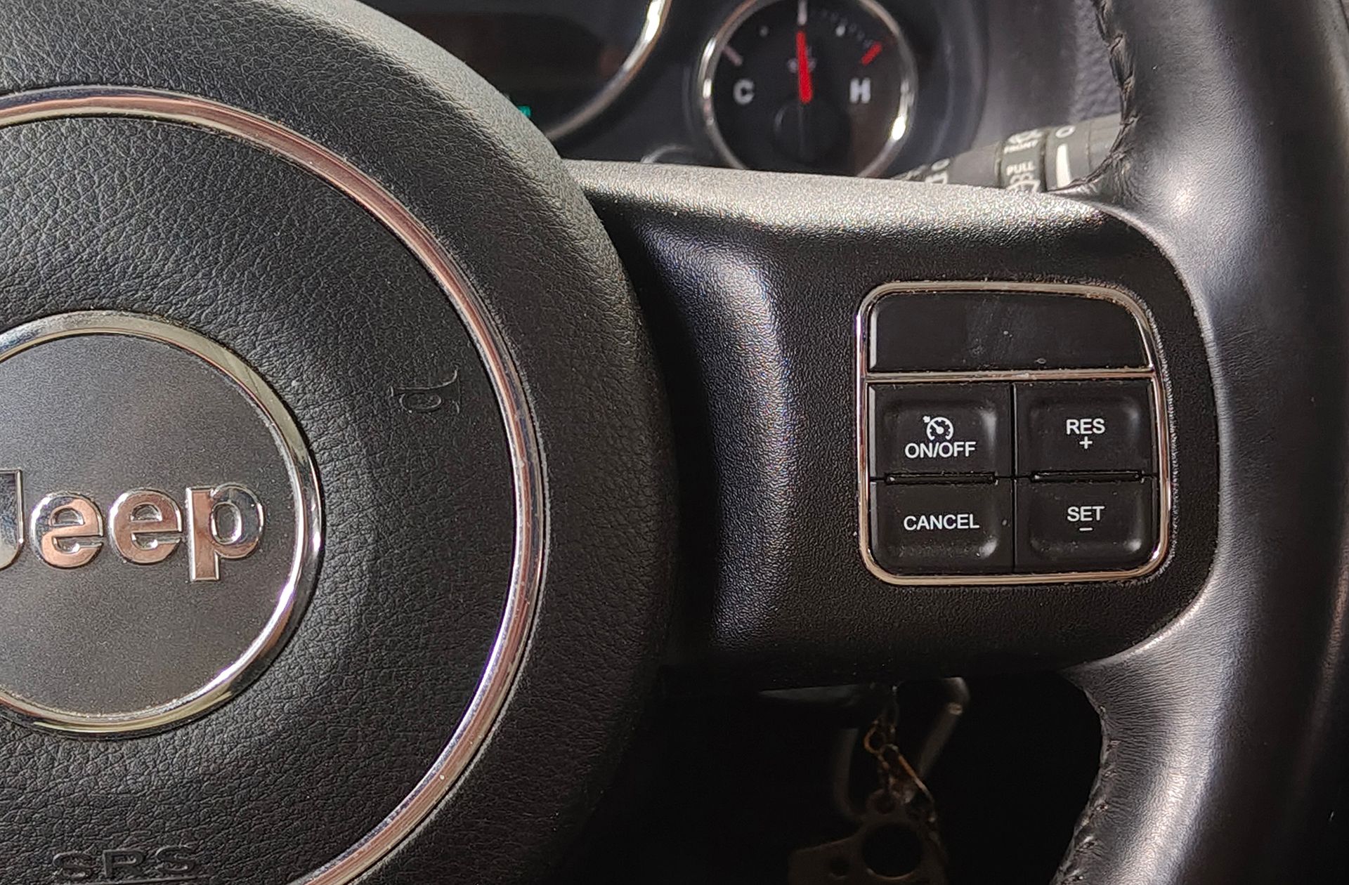 Jeep Wrangler 2.8 CRD Sahara - foto 23
