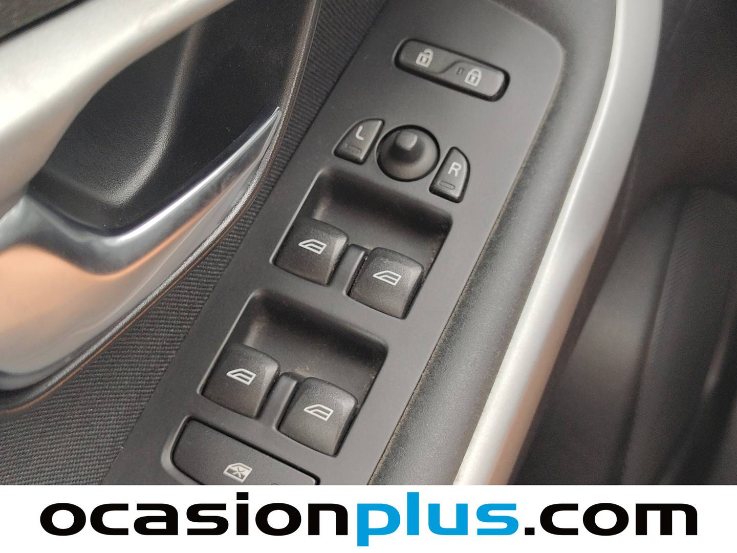 Volvo V40 Cross Country Volvo V40 Cross Country D2 Kinetic Auto (115 CV) al mejor precio