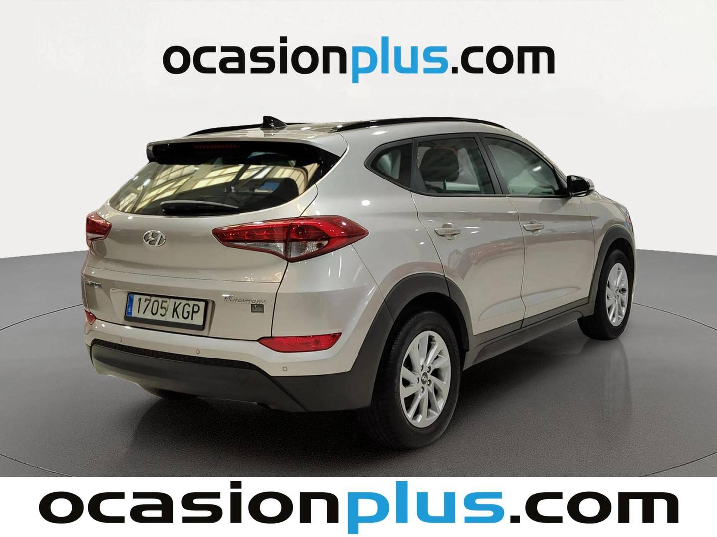 Foto trasera Hyundai Tucson Hyundai Tucson 1.7 CRDI BlueDrive Link Sky 4x2 (115 CV) izquierda