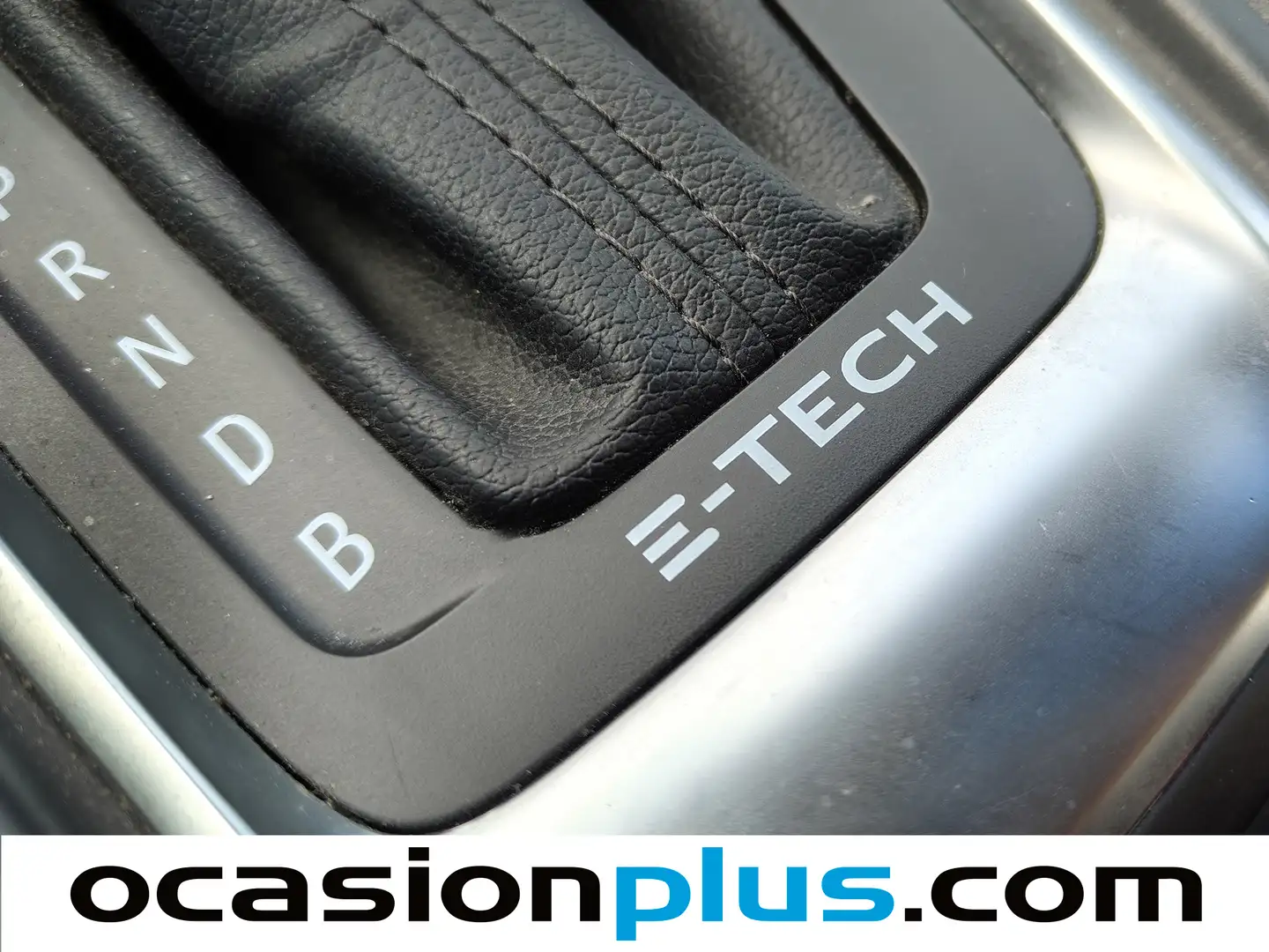 Foto Renault Captur Renault Captur E-TECH PHEV 160 Fast Track (160 CV)