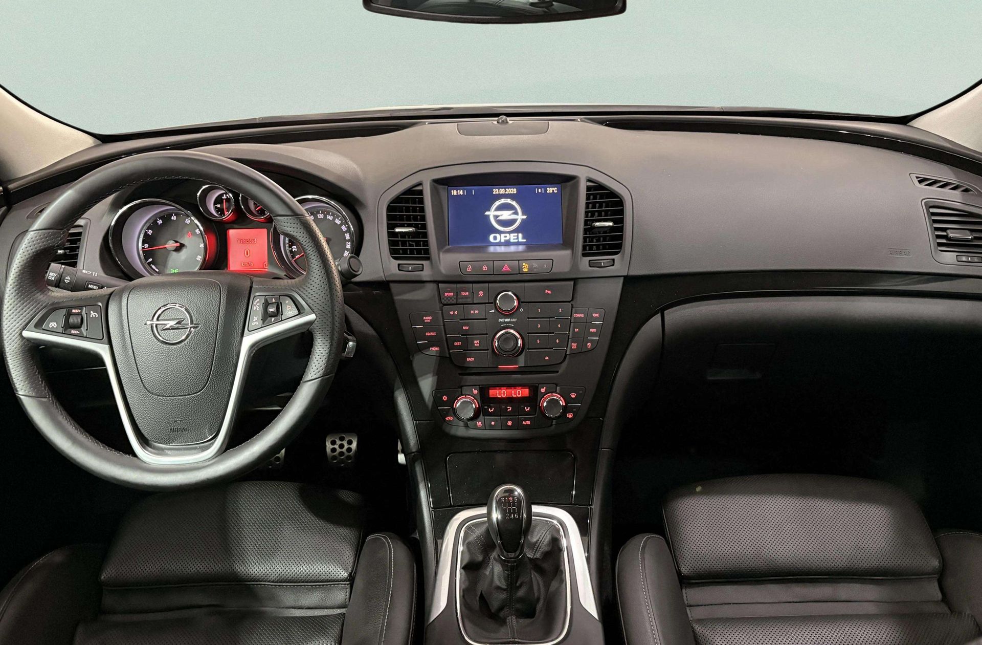 Opel Insignia 2.0 Turbo Sport 4x4 - foto 6