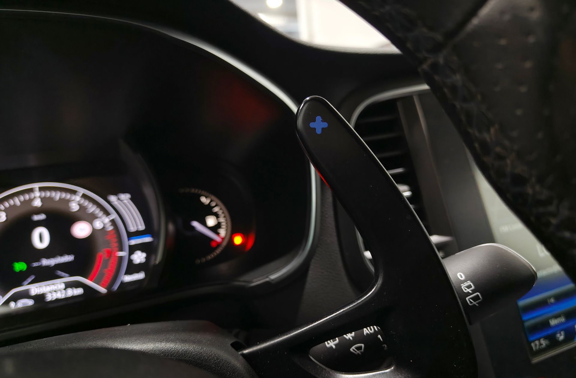 Renault Mégane GT Energy TCe EDC - foto 36