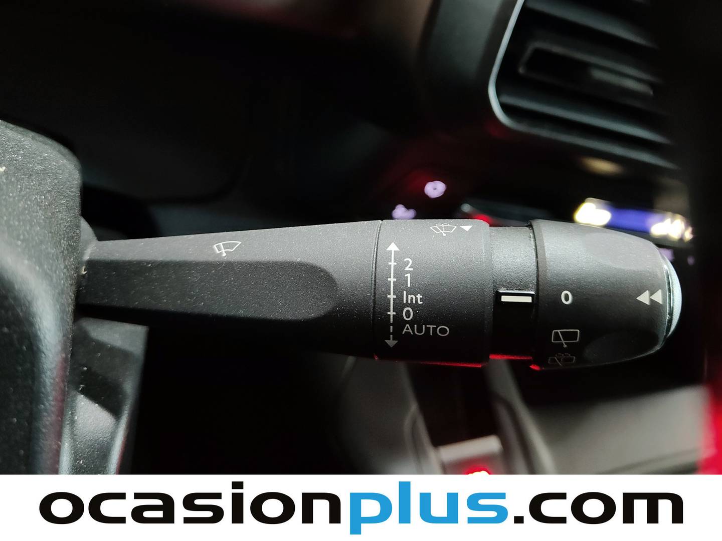 Foto Peugeot Rifter Peugeot Rifter BlueHDi 100 GT Business Standard  (100 CV)