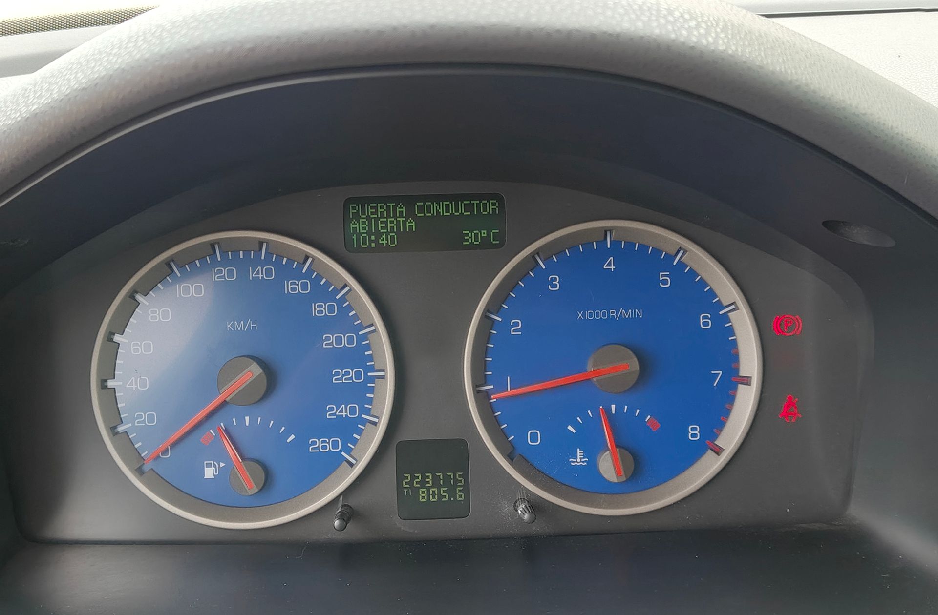 Volvo V50 2.4i Momentum - foto 19