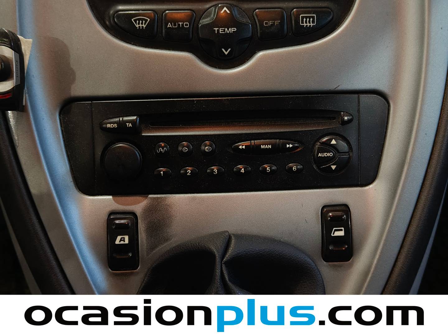 Extras del Citroën Xsara Picasso Citroën Xsara Picasso 1.6 HDi SX Top (92 CV)