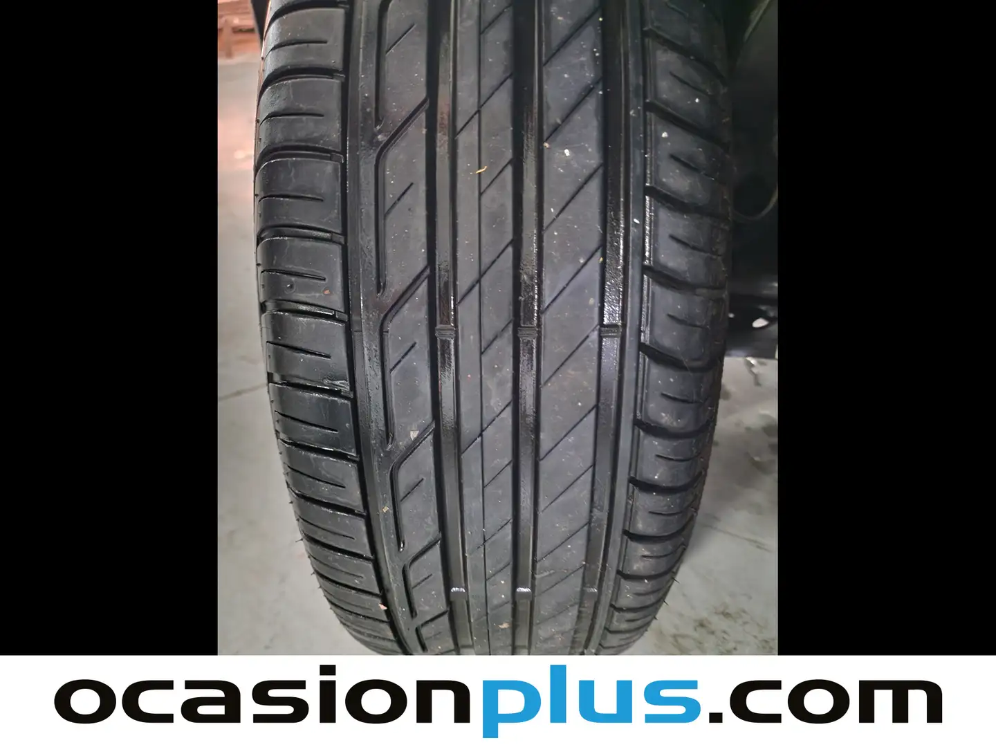 Foto Volkswagen T-Roc Volkswagen T-Roc Advance 1.6 TDI (115 CV)