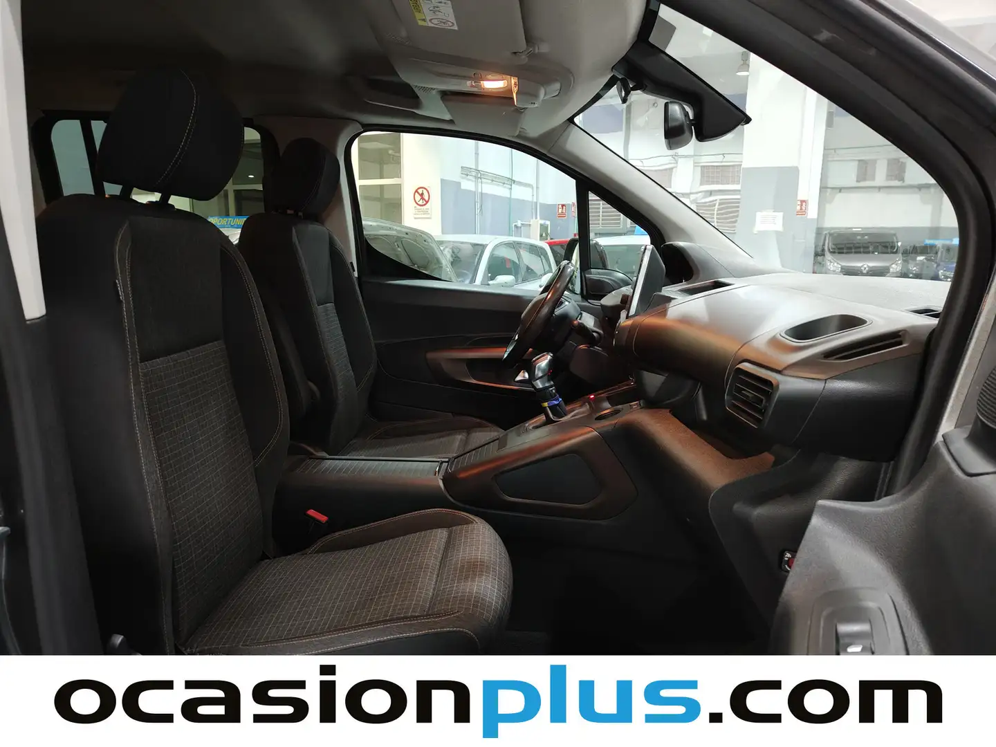 Foto Peugeot Rifter Peugeot Rifter BlueHDi 100 GT Line Standard (100 CV)