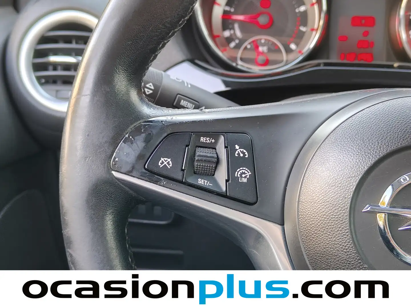 Foto Opel Adam Opel Adam 1.4 XEL Glam (87 CV)