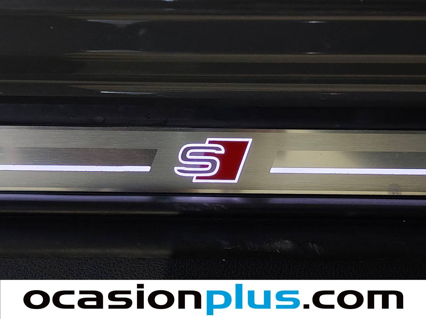 Foto Audi A6 Audi A6 Avant Black line 55 TFSI quattro-ultra  (340 CV)