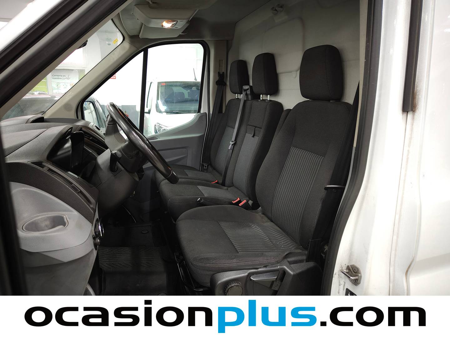 Foto asientos delanteros Ford Transit Ford Transit Furgon 350 L3H2 Trend Delantera (130 CV)