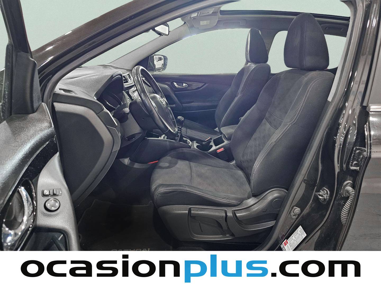Foto asientos delanteros Nissan QASHQAI Nissan Qashqai 1.2 DIG-T N-Connecta 4x2 (115 CV)