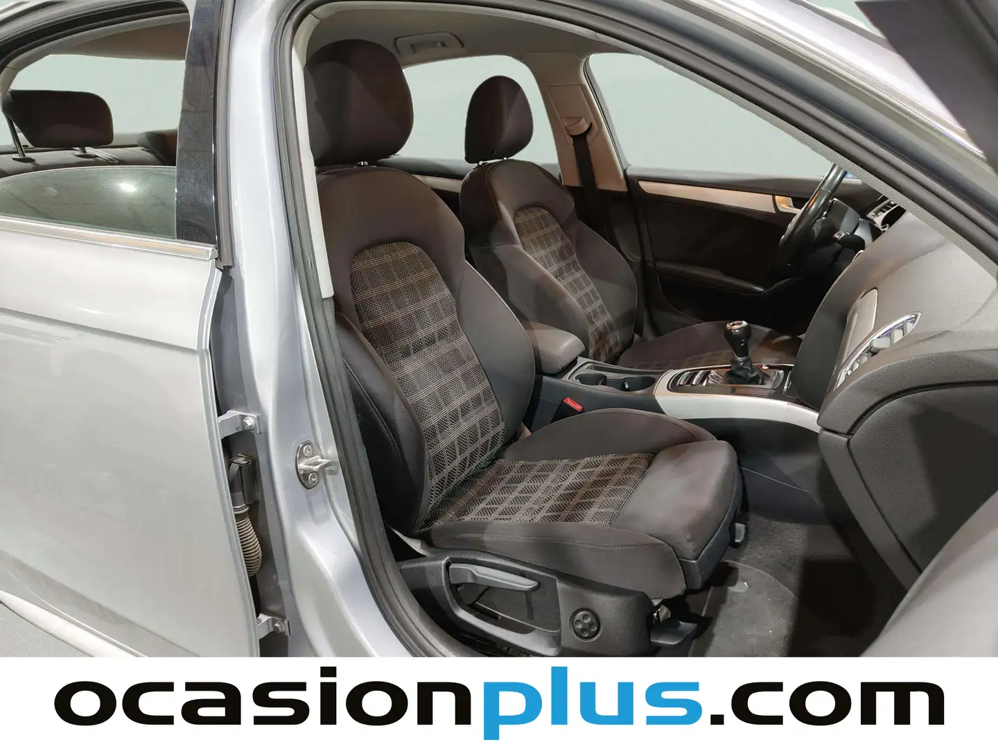 Foto Audi A4 Audi A4 S line edition 2.0 TDI clean diesel  (150 CV)