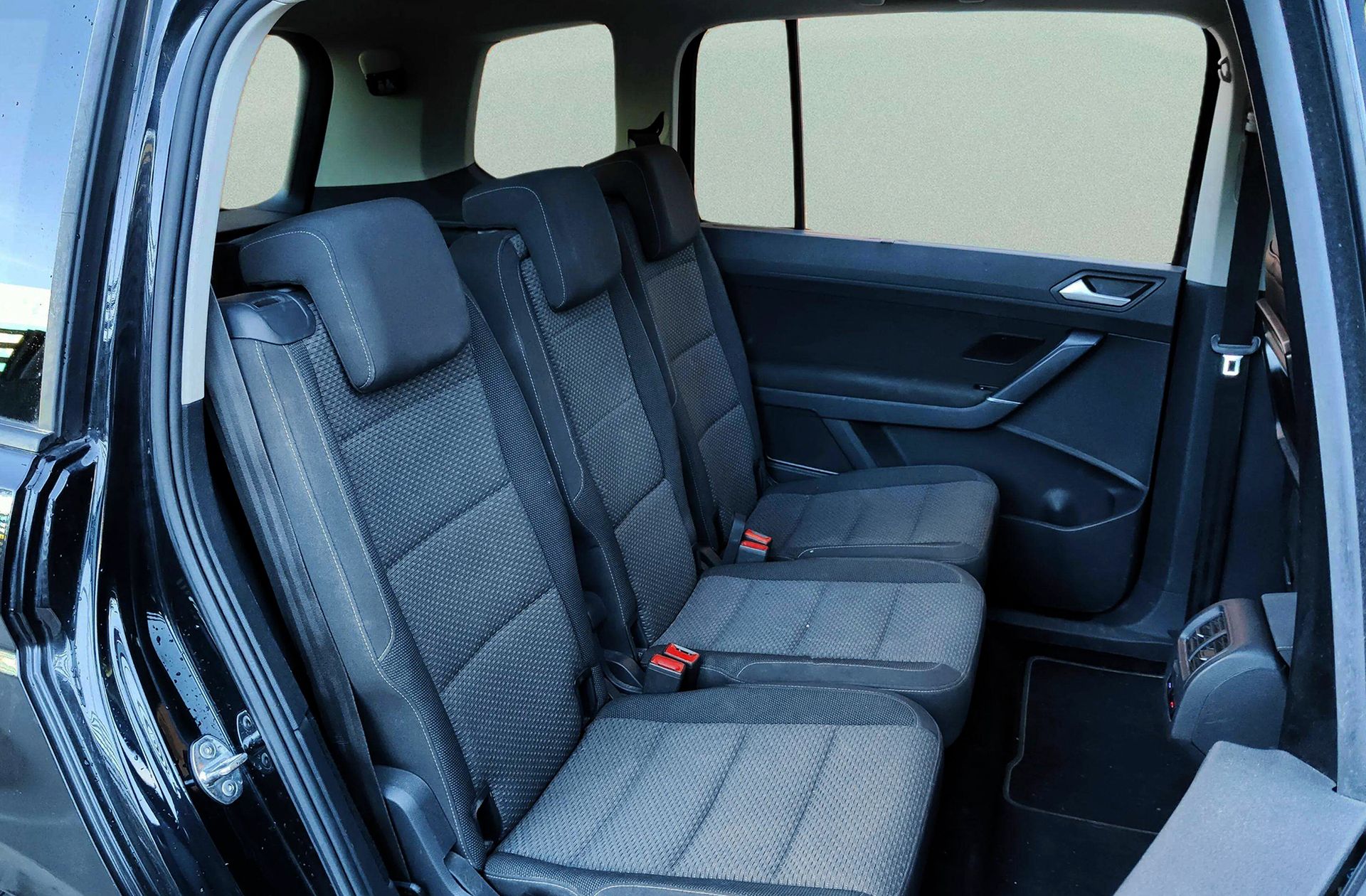 Volkswagen Touran Advance 2.0 TDI - foto 16