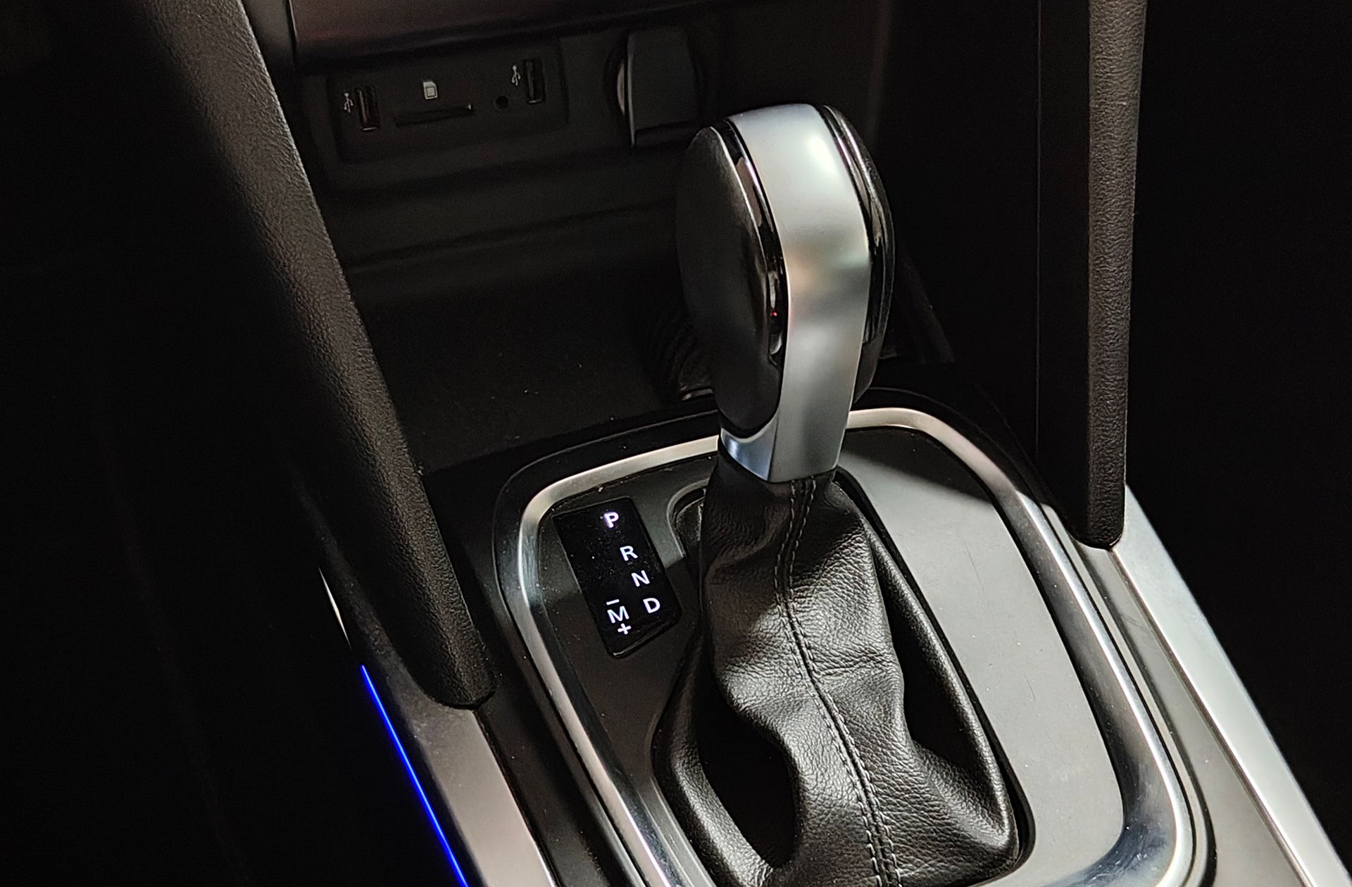 Renault Mégane Sport Tourer Zen Energy TCe EDC - foto 5
