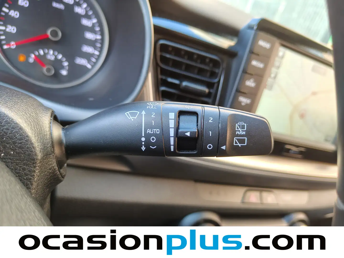 Foto KIA Stonic Kia Stonic 1.0 T-GDi Drive DCT (120 CV)