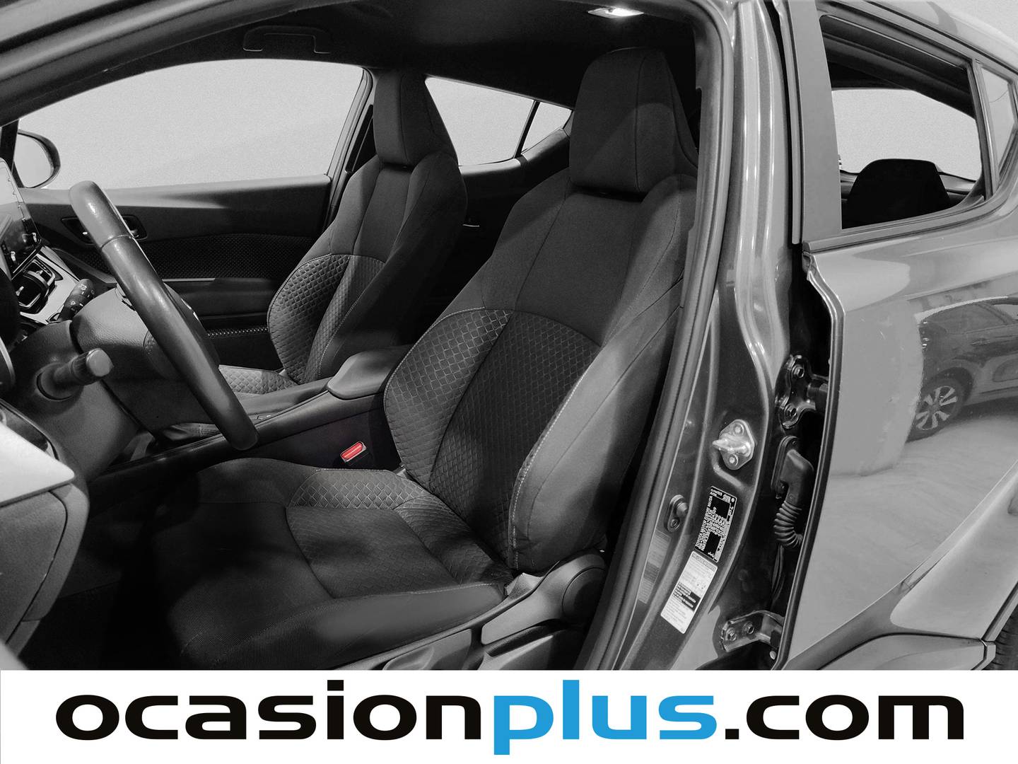 Foto asientos delanteros Toyota C-HR Toyota C-HR 1.8 125H Active (122 CV)