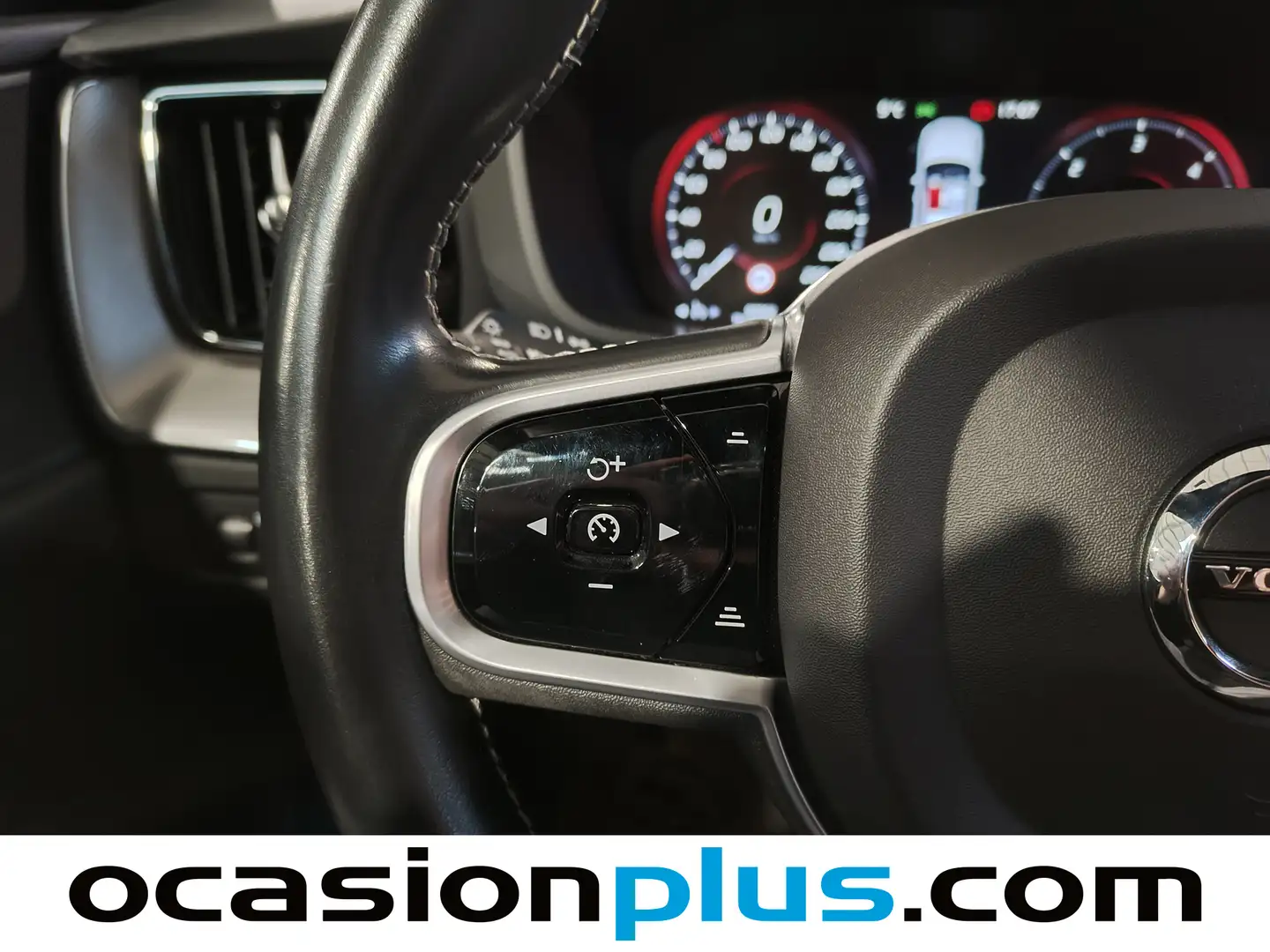 Foto Volvo XC60 Volvo XC60 D4 R-Design Auto (190 CV)