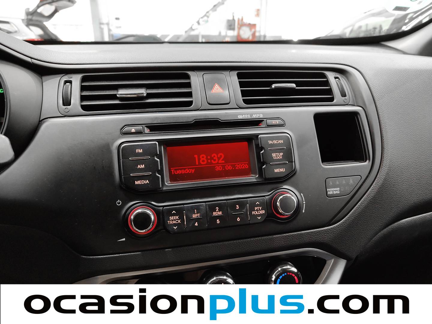 Equipamiento del KIA Rio KIA Rio 1.2 CVVT Concept (85 CV)