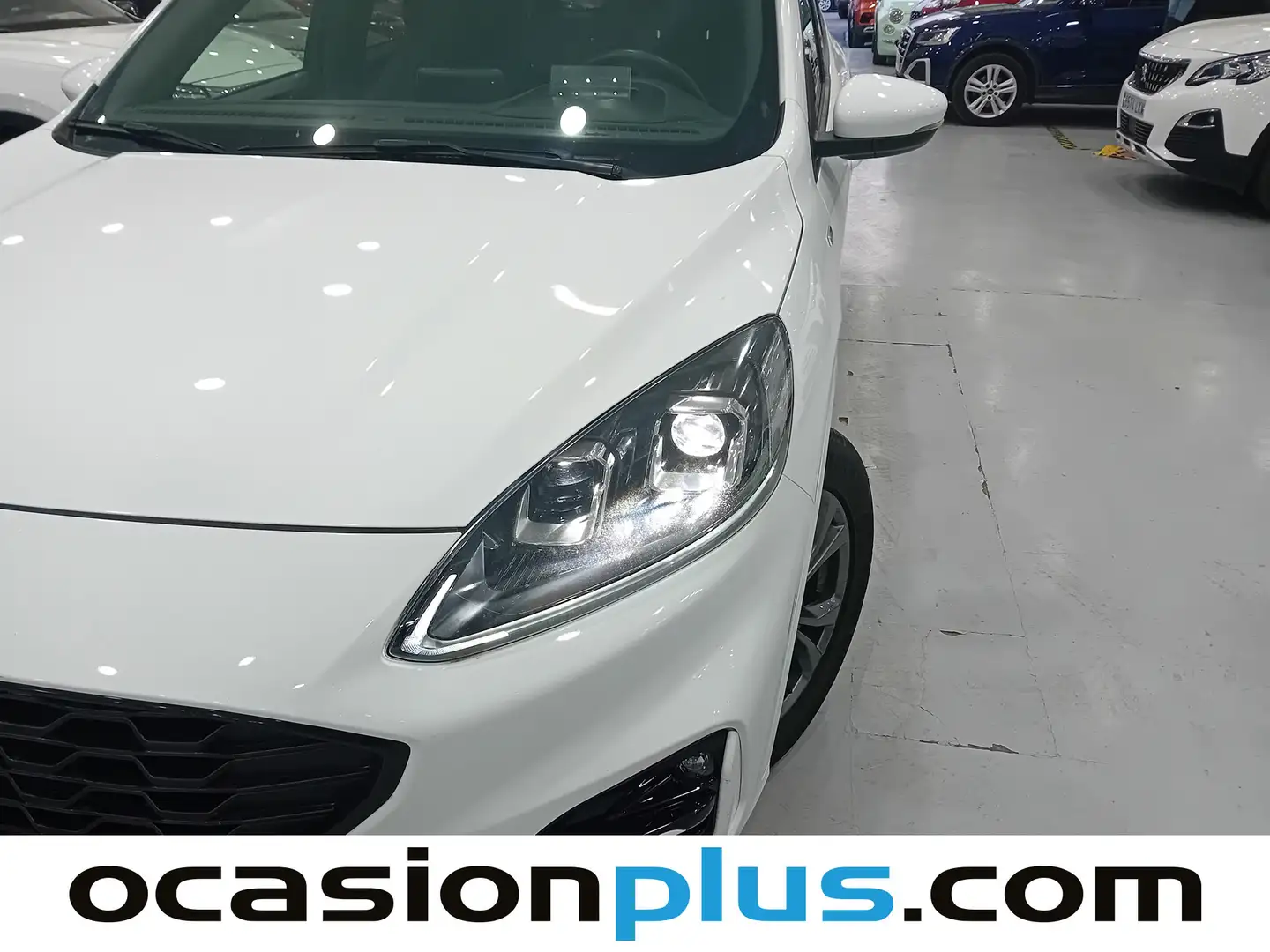 Foto Ford Kuga Ford Kuga 1.5 EcoBlue ST-Line (120 CV)