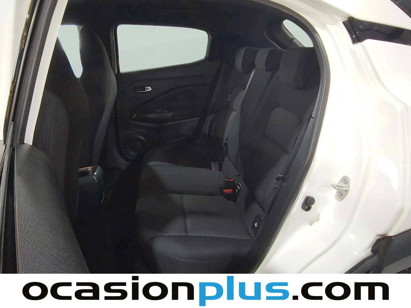 Foto asientos traseros Nissan JUKE Nissan Juke DIG-T Acenta (117 CV)