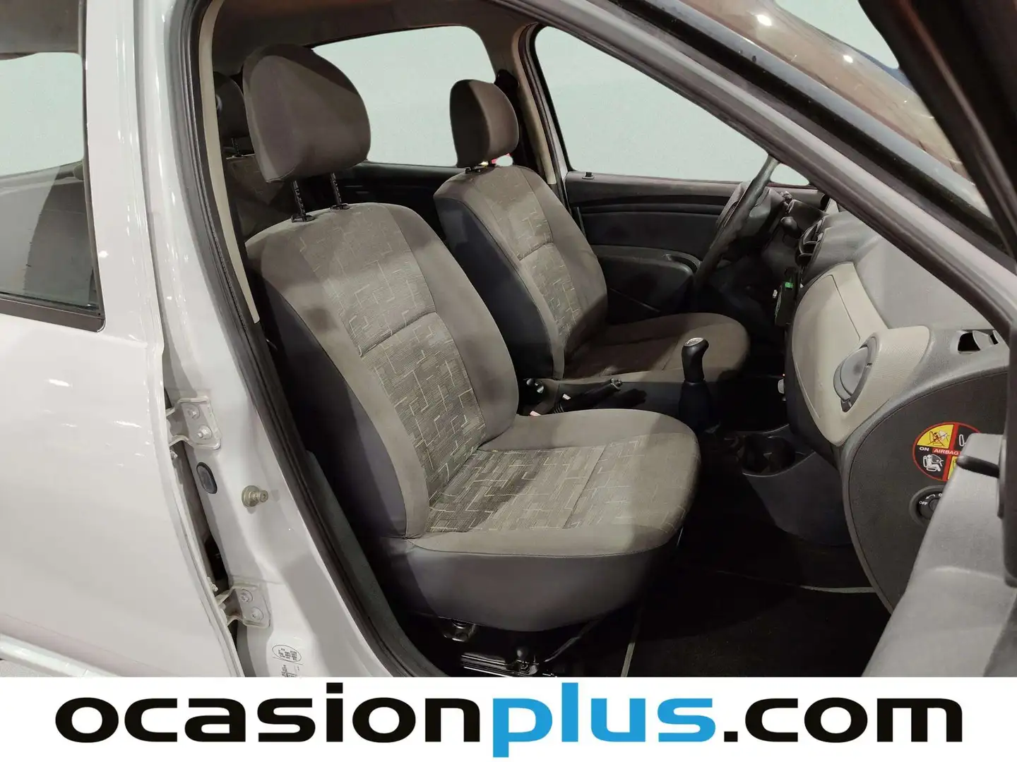 Foto Dacia Sandero Dacia Sandero 1.2 16v Base (75 CV)