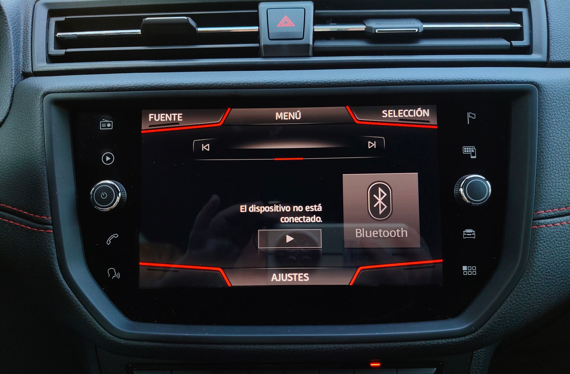 SEAT Arona 1.6 TDI Ecomotive FR - foto 33