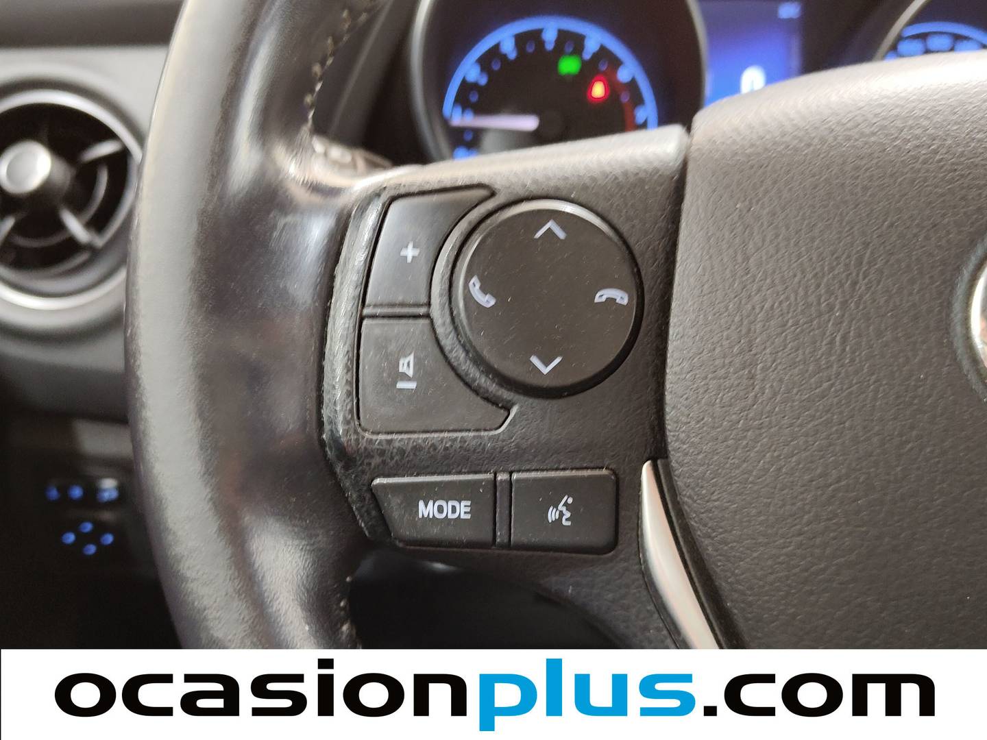 Acabados Toyota Auris Toyota Auris 120T Active (116 CV)