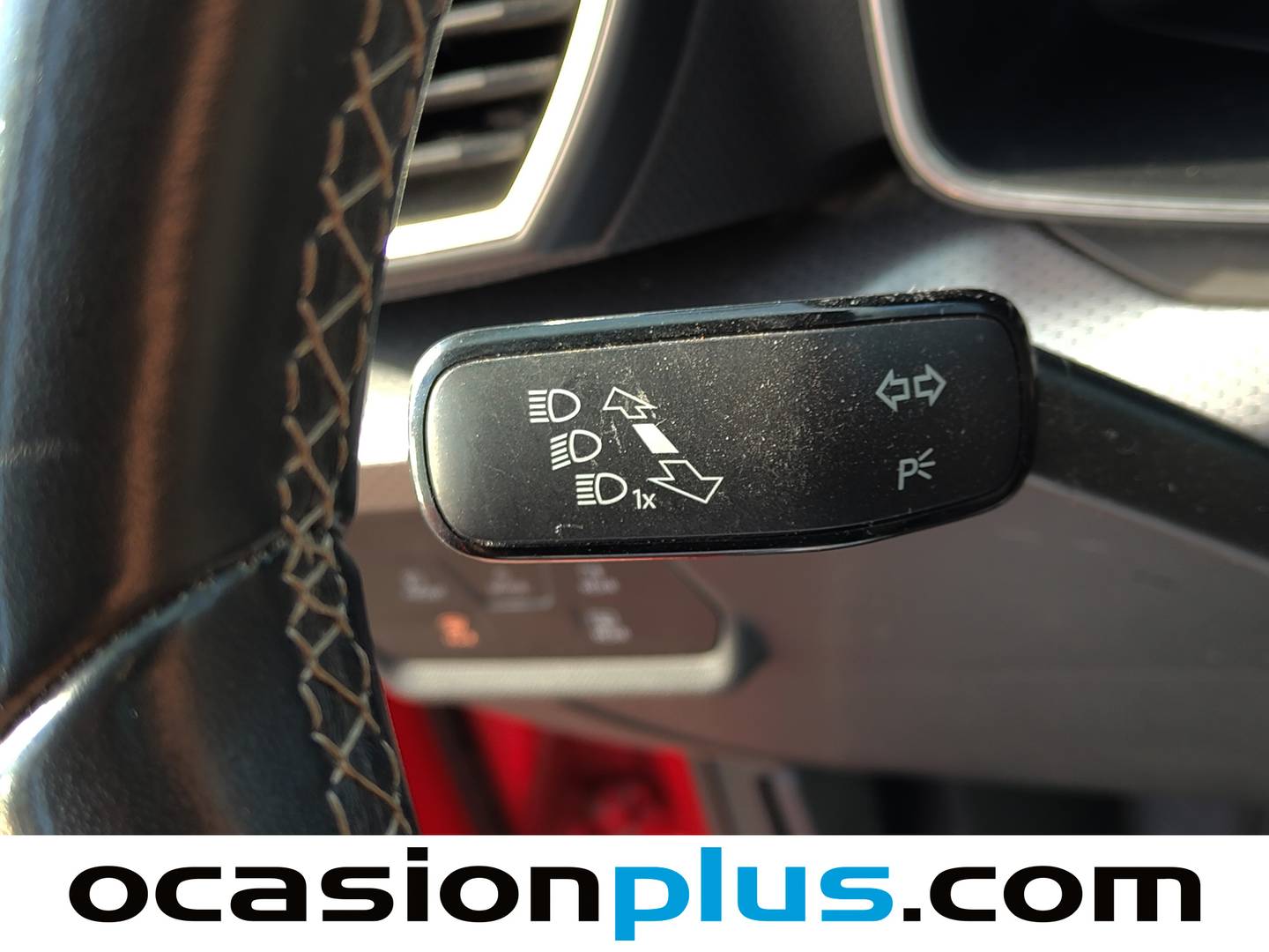 Seat León Seat León 1.0 eTSI S&S Style Go DSG (110 CV) de segunda mano