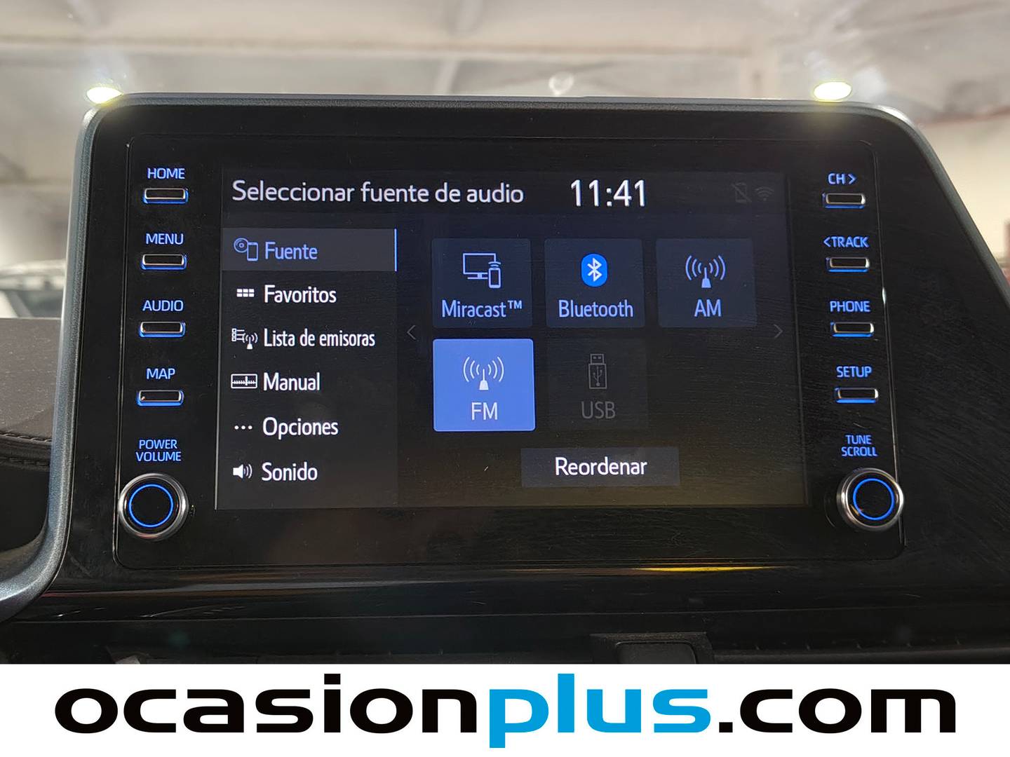 Extras y acabados del Toyota C-HR Toyota C-HR 1.8 125H Advance (122 CV)